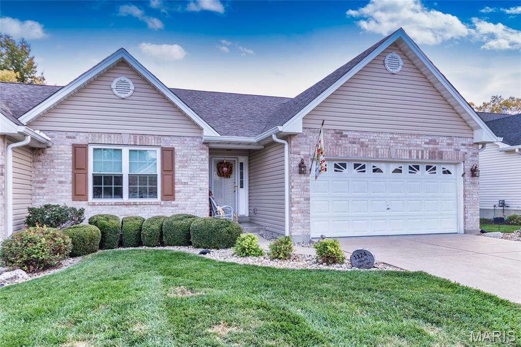 Photo of 1124 Piepers Glen Lane #17B O'Fallon MO 63366