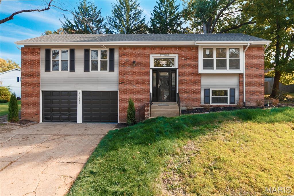 Photo of 12988 Ox Bow Lane Unincorporated MO 63138