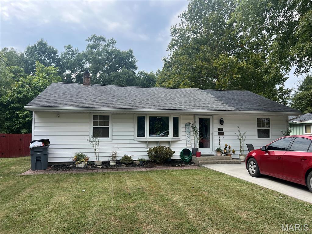 Photo of 325 Ellison Street Carlinville IL 62626