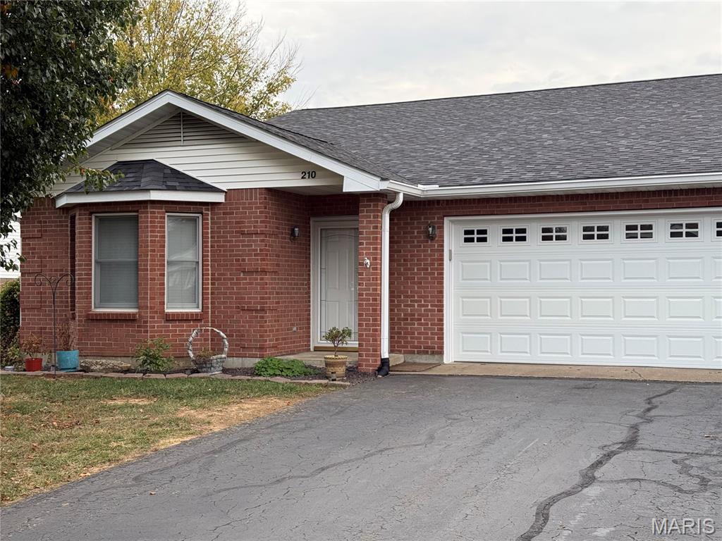 Photo of 210 Bayberry Lane Farmington MO 63640