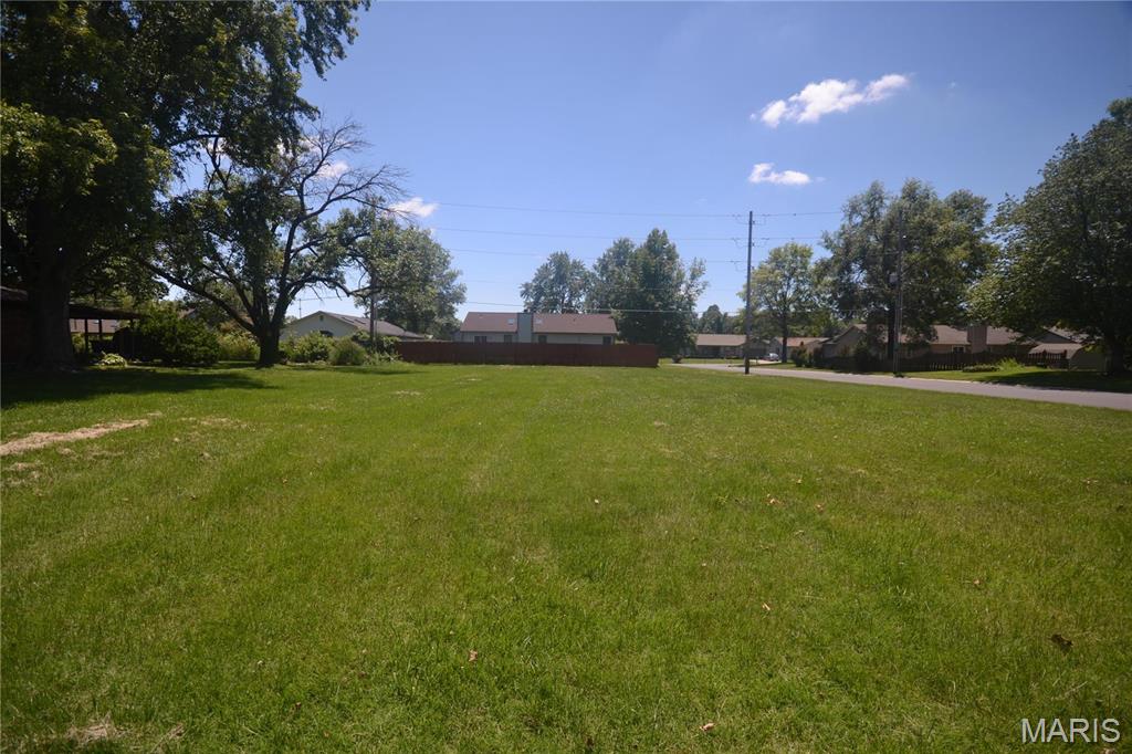 Photo of 22 Elizabeth Drive Belleville IL 62226