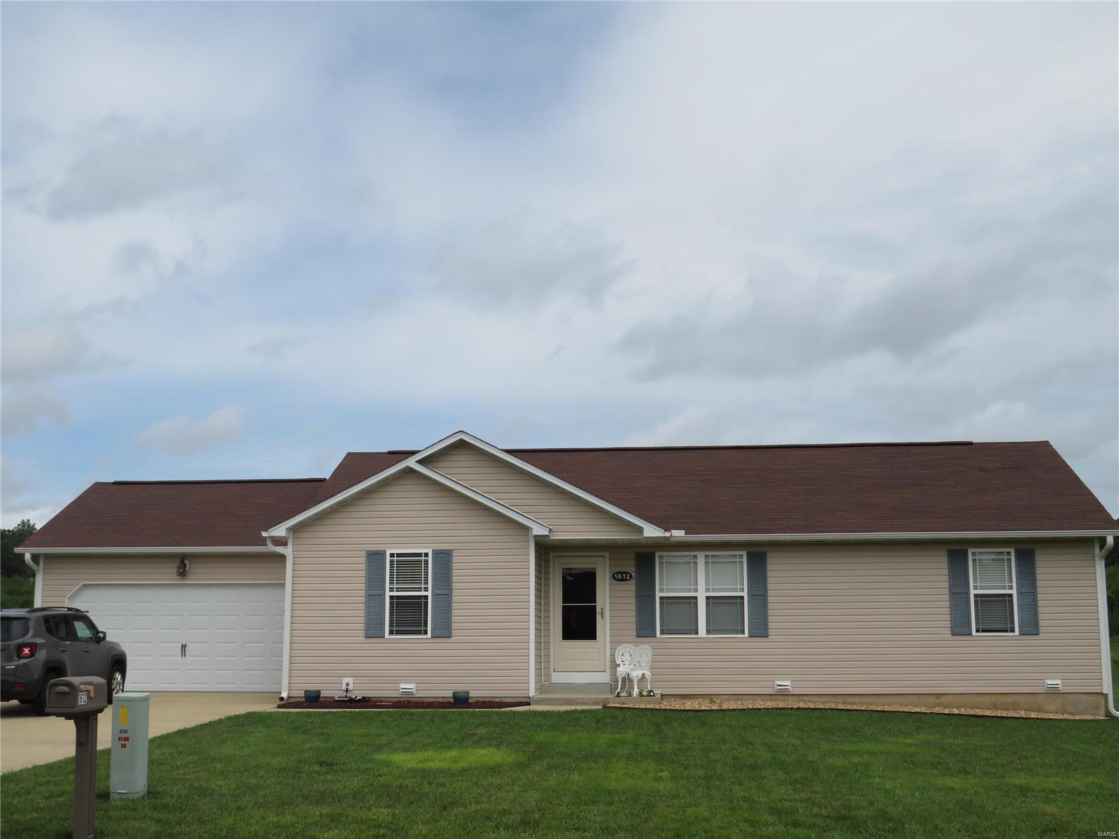 Photo of 1612 Luna Drive West Plains MO 65775