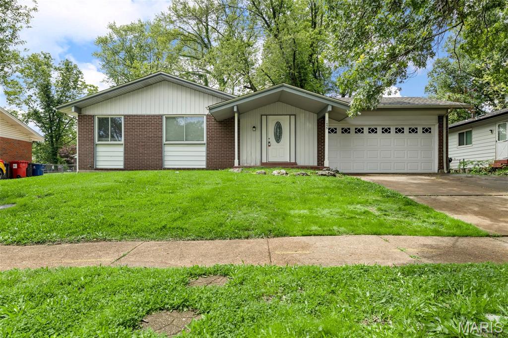 Photo of 1455 Burnside Court Florissant MO 63031
