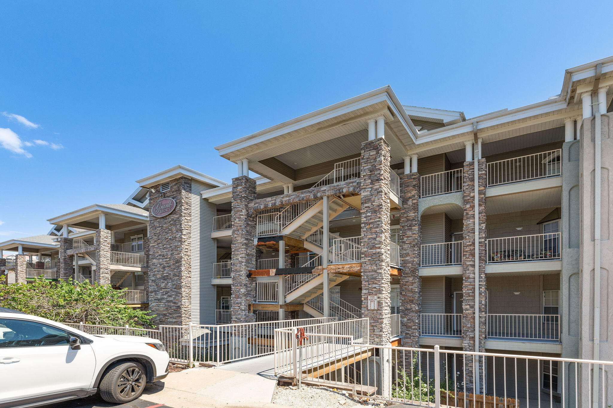 Photo of 200 Glory Road #D2 Branson MO 65616