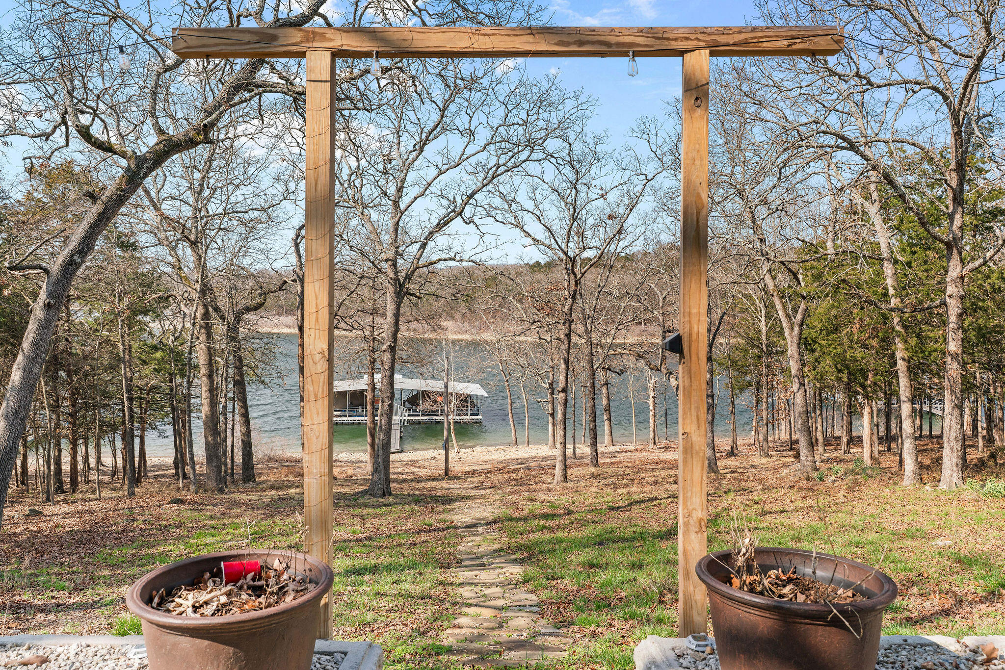 Photo of 257 Elm Point Lane Kimberling City MO 65686