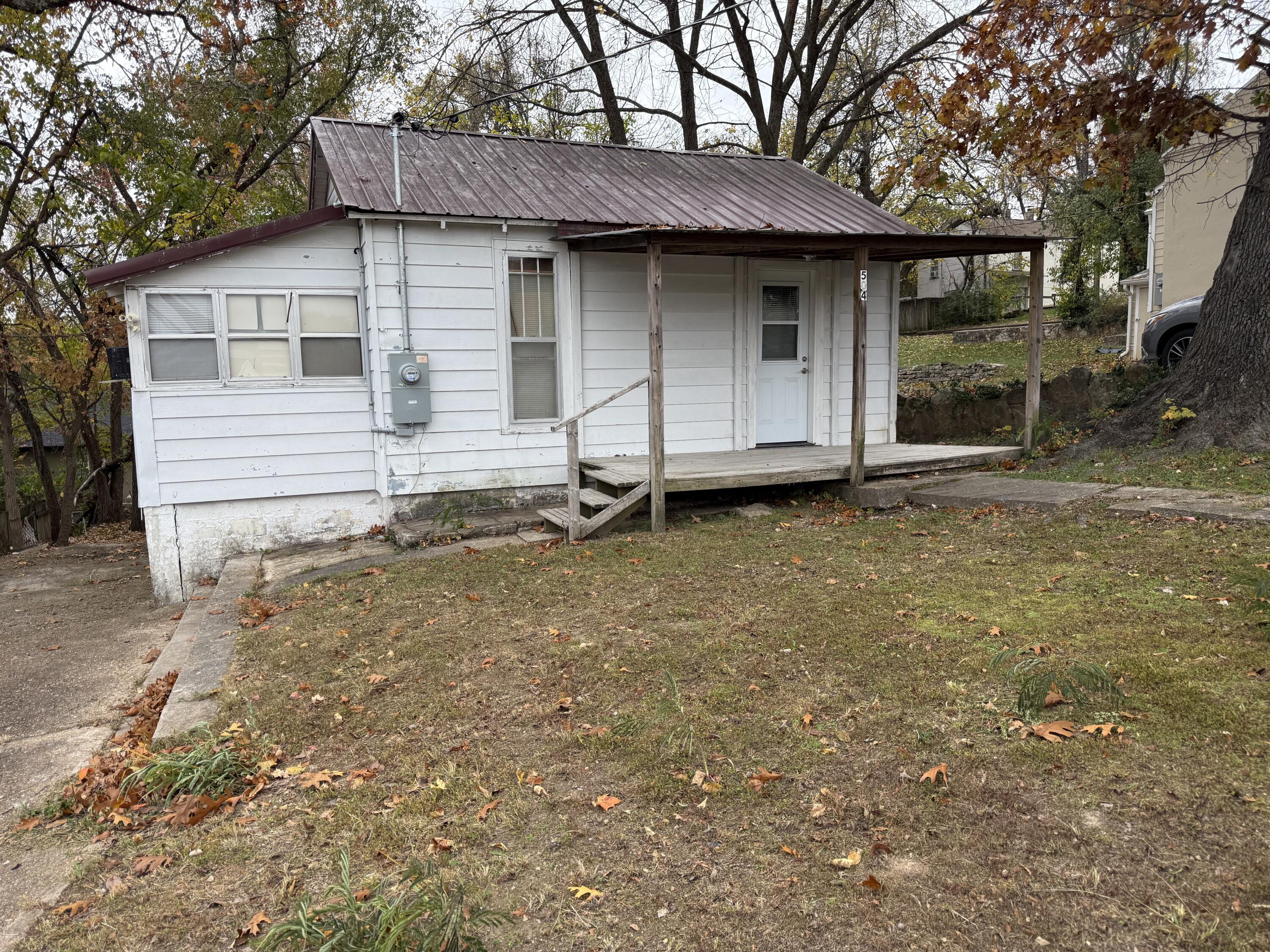 Photo of 504 W Maddux Street Branson MO 65616