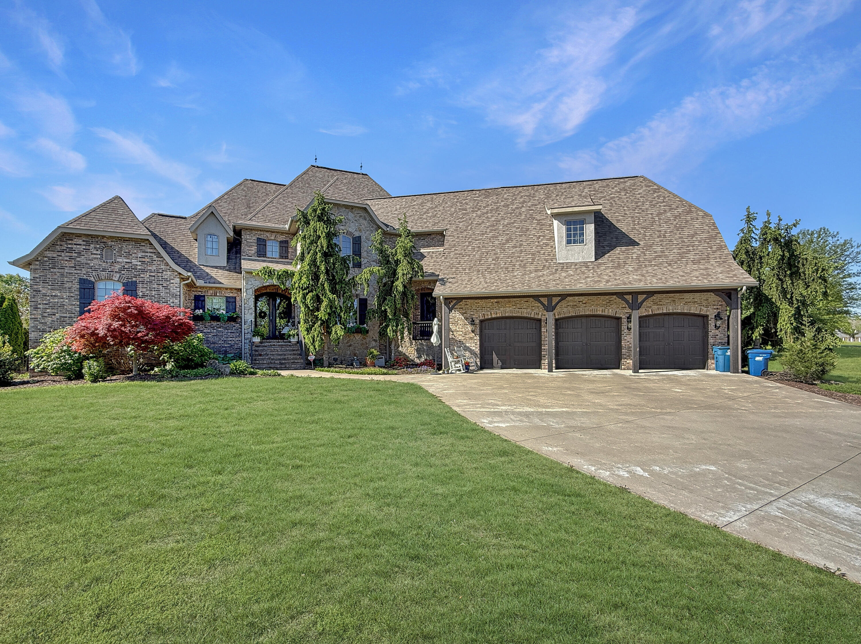Photo of 2000 Beau Drive Carthage MO 64836