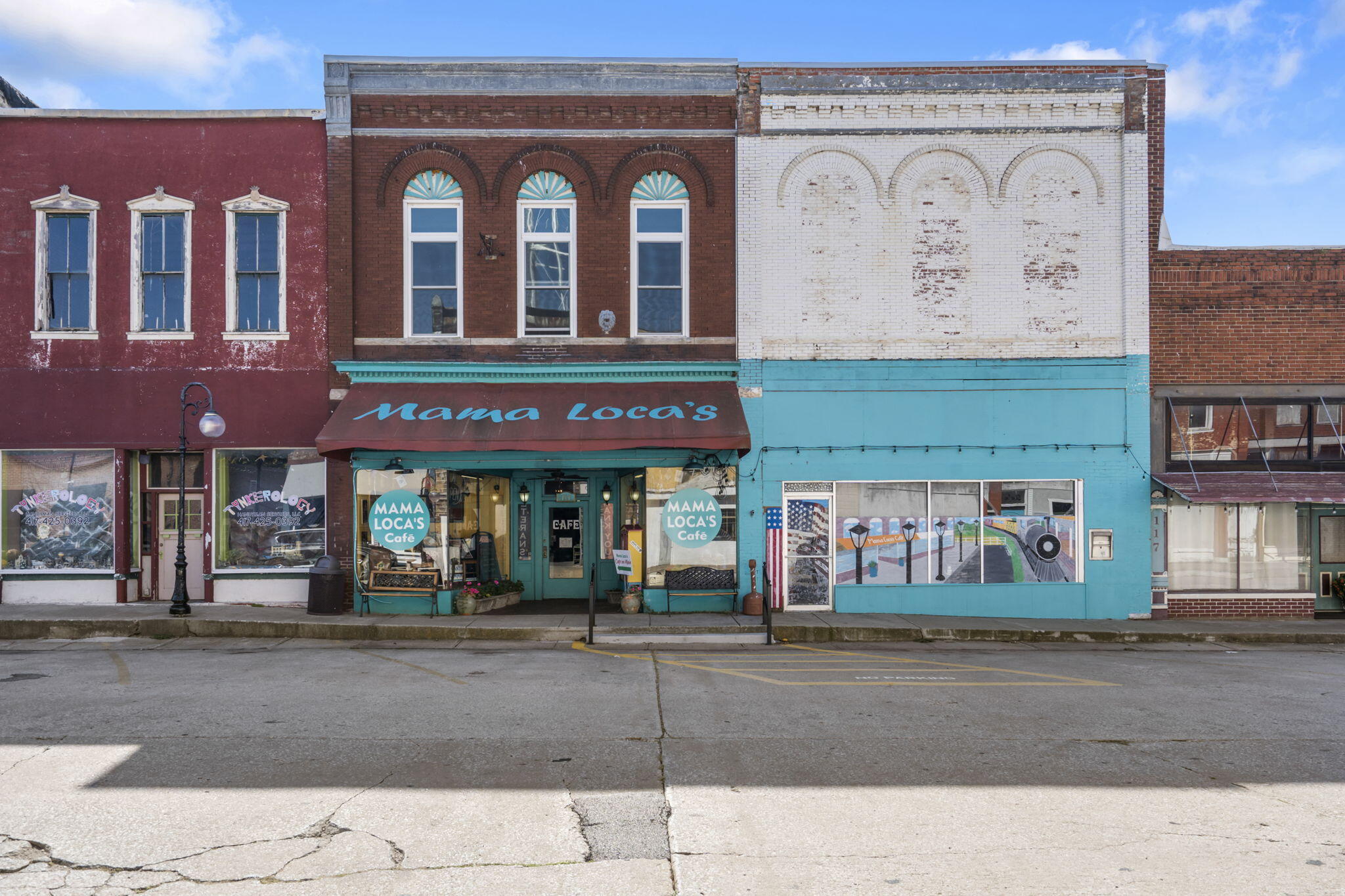 Photo of 111-115 W Main Street Ash Grove MO 65604