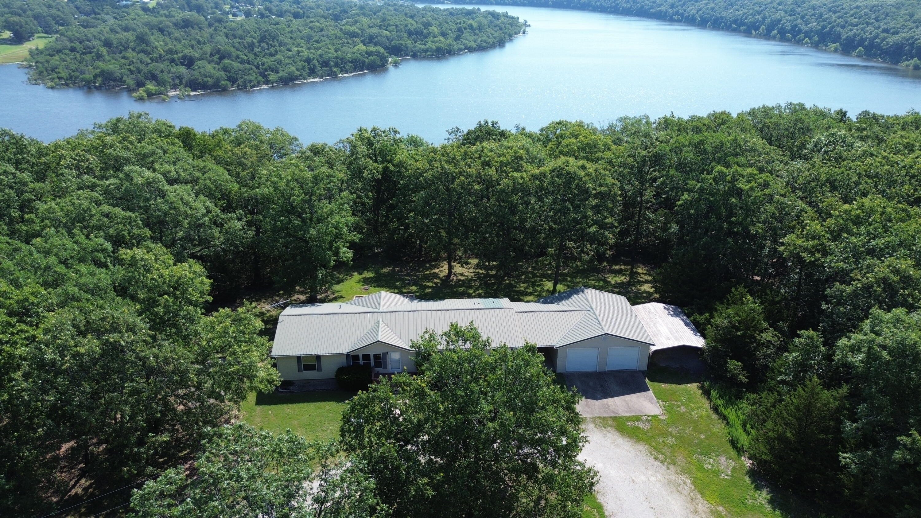 Photo of 25611 County Road 324 Pittsburg MO 65724