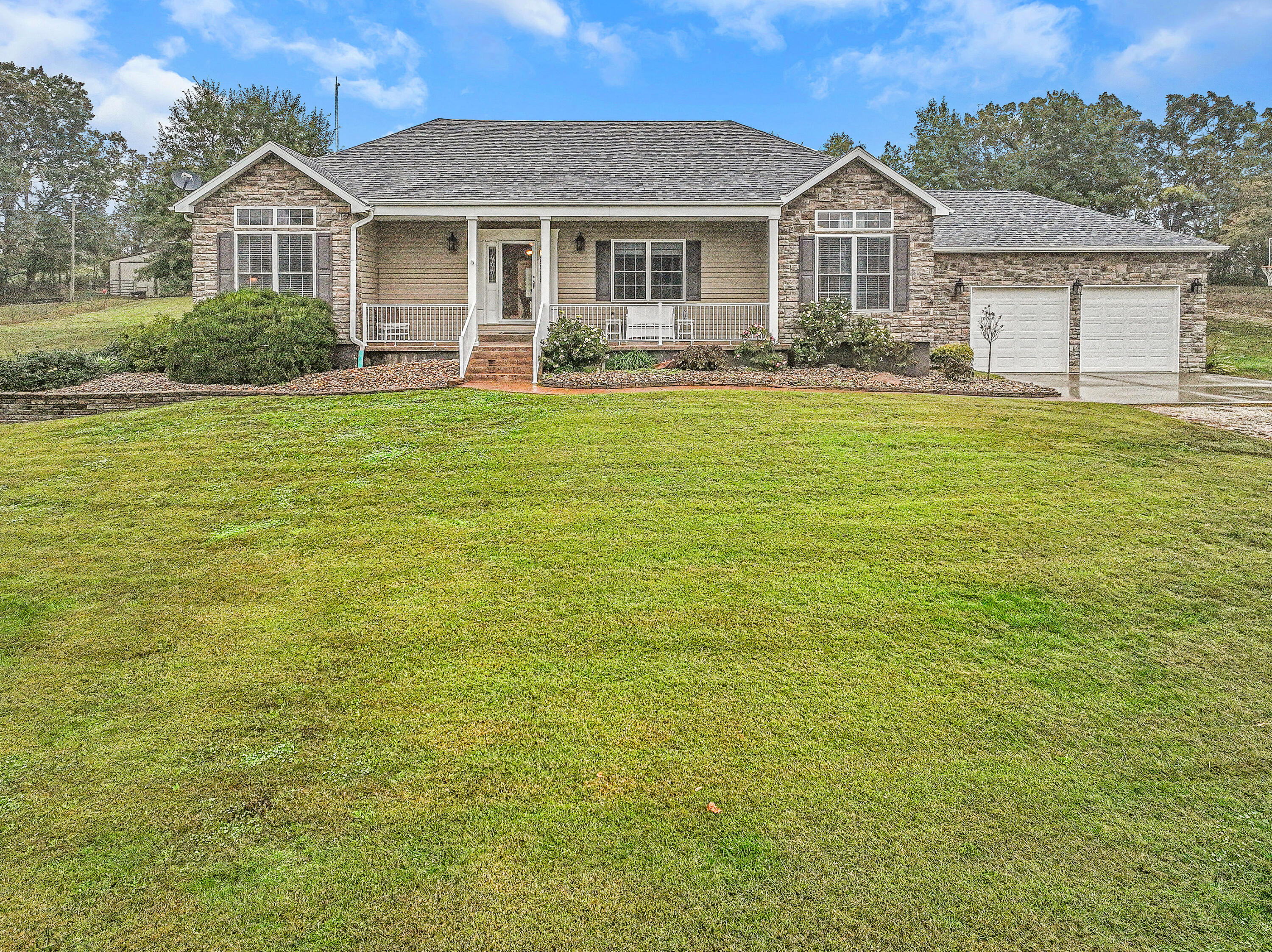 Photo of 34227 Hanna Avenue Warsaw MO 65355