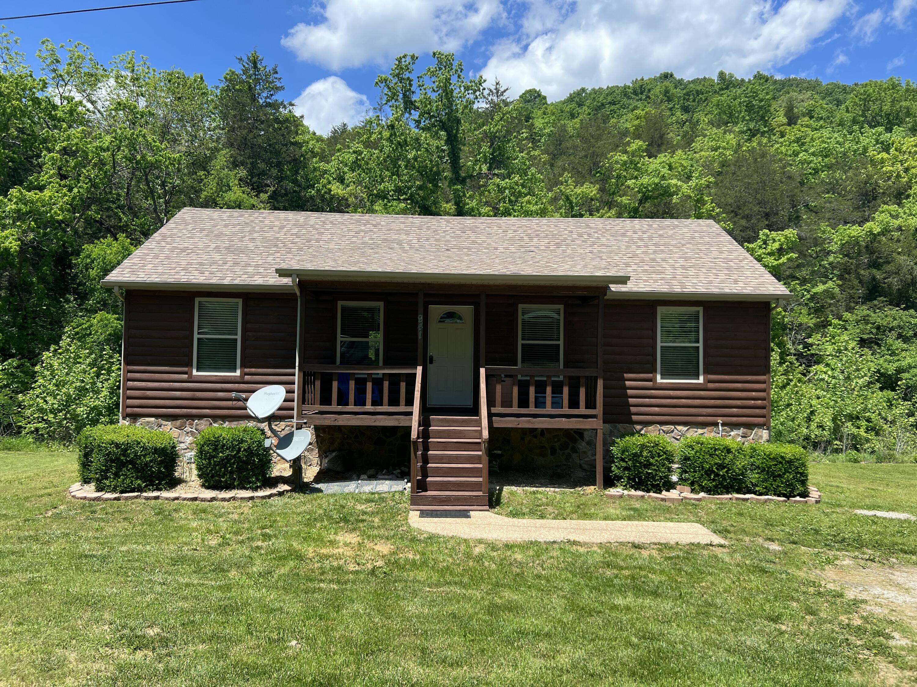 Photo of 941 Peace In The Valley Road Blue Eye MO 65611