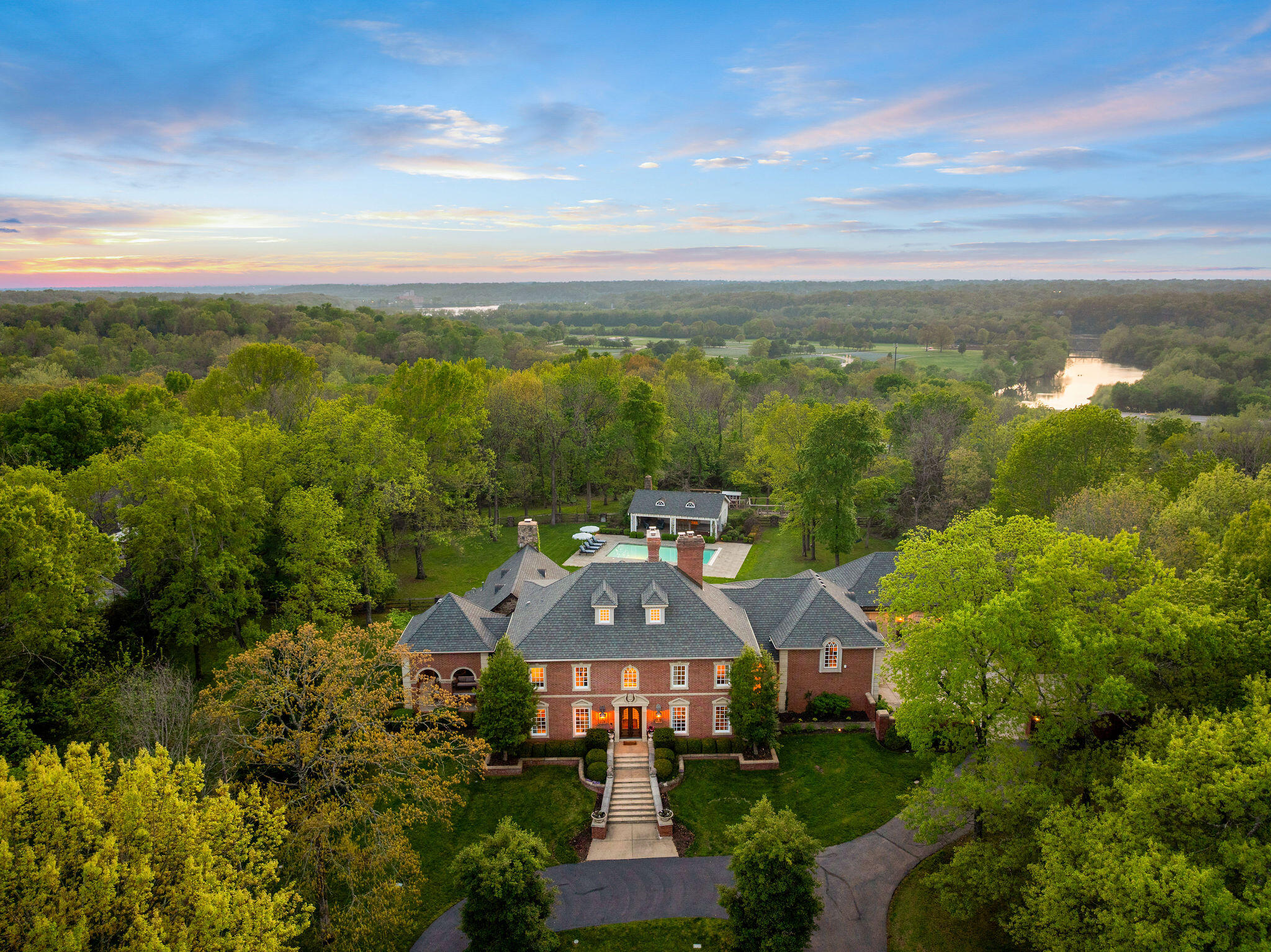 Photo of 5147 S Farm Road 181 Springfield MO 65804