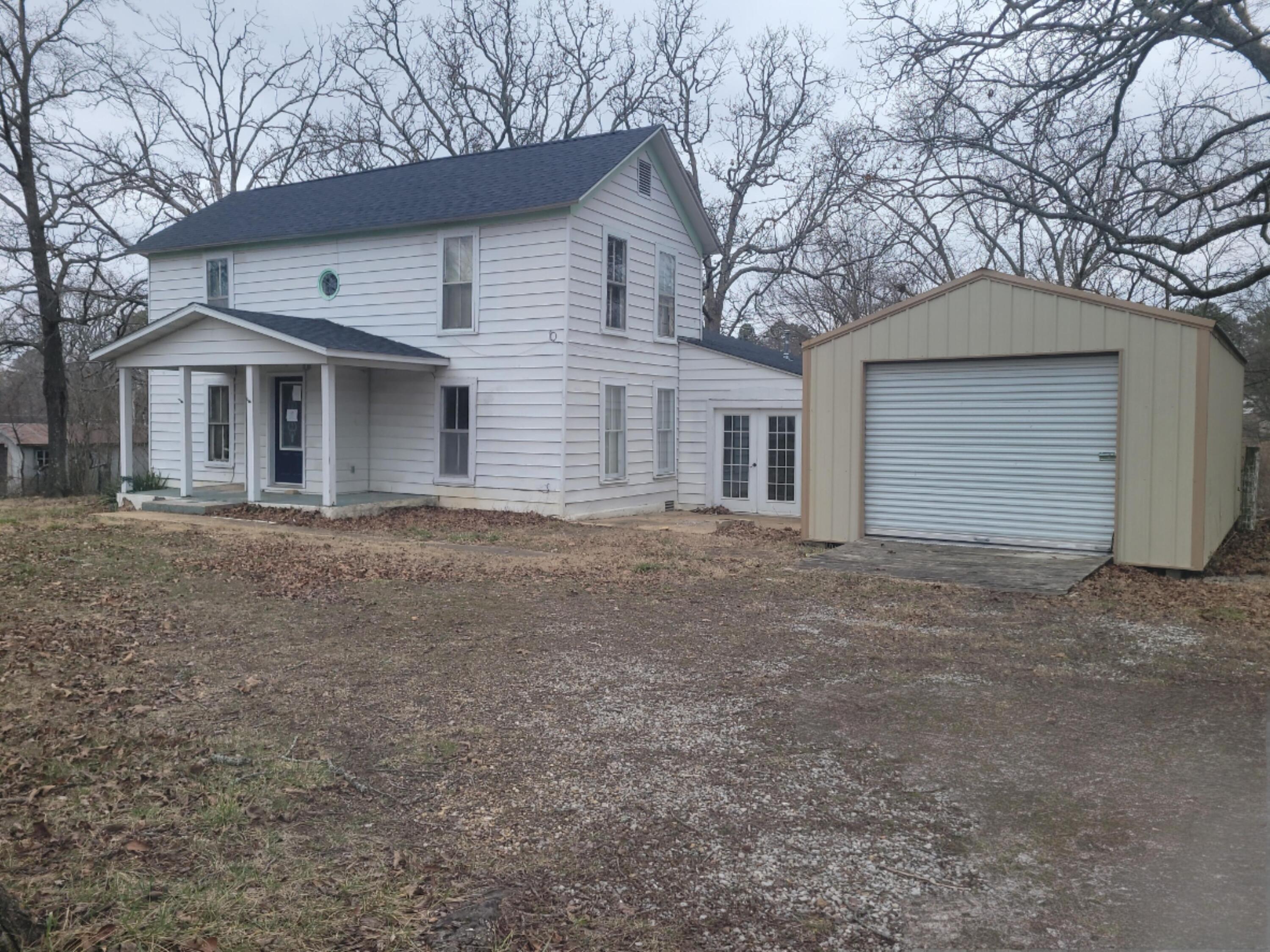 Photo of 107 W 9th Street Willow Springs MO 65793