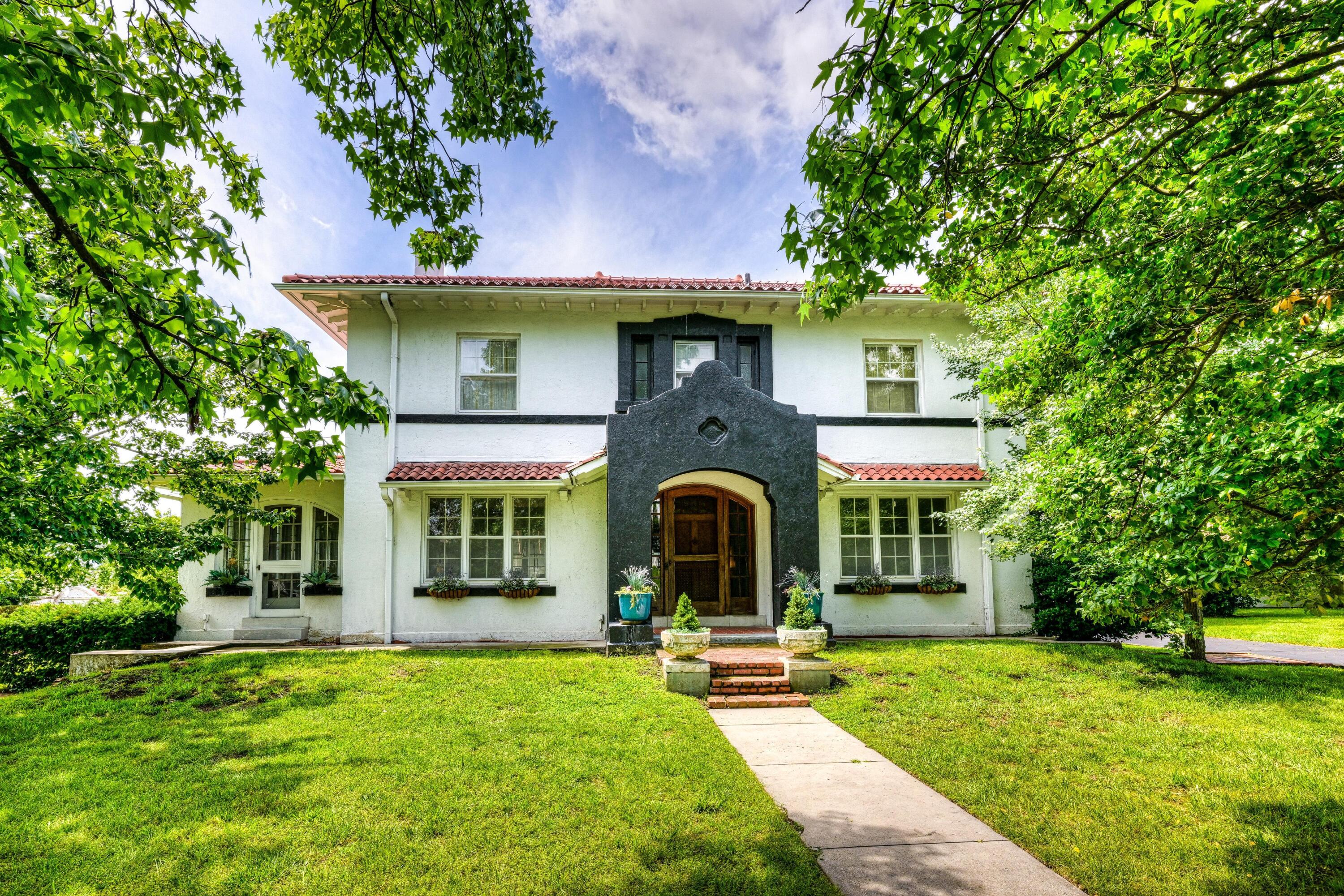 Photo of 2736 E 15th Street Joplin MO 64804