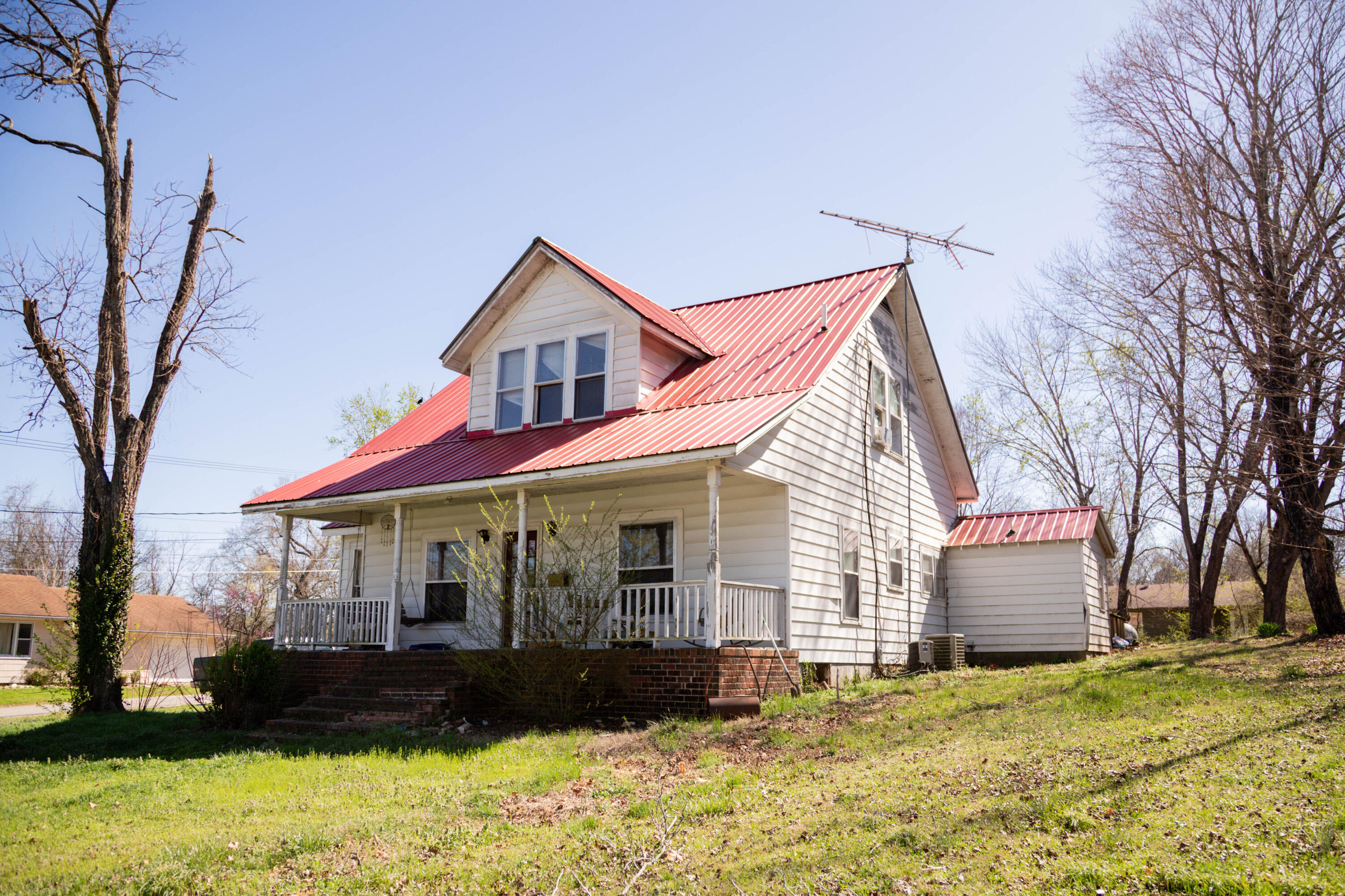 Photo of 903 Vine Street Thayer MO 65791