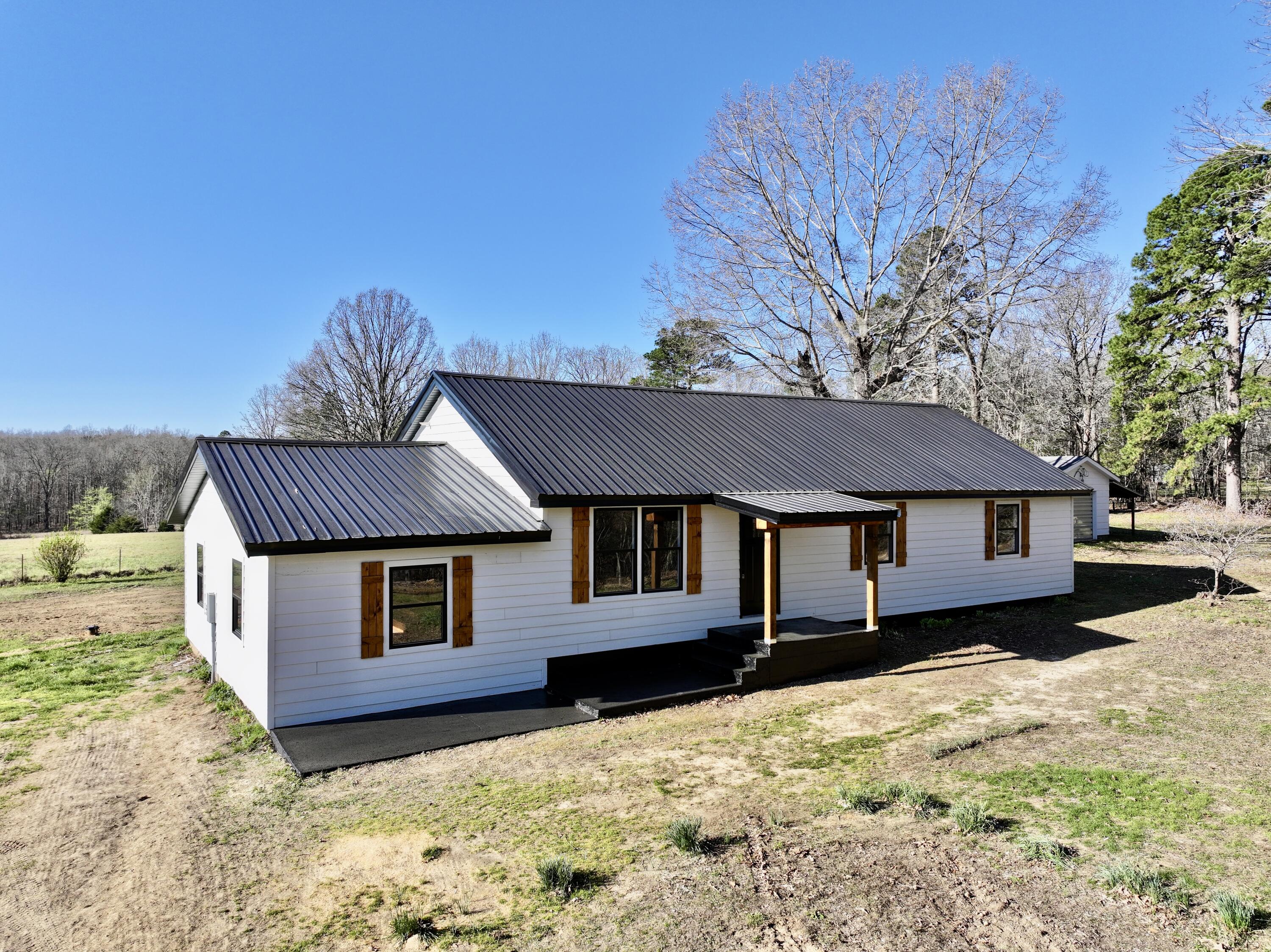 Photo of 822 County Road 160 A Fremont MO 63941