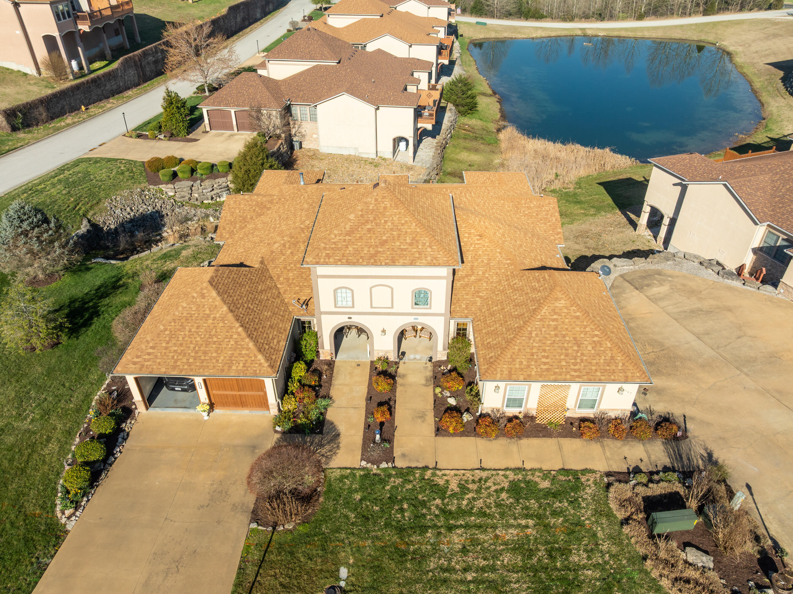 Photo of 157 N Tuscany Drive Hollister MO 65672