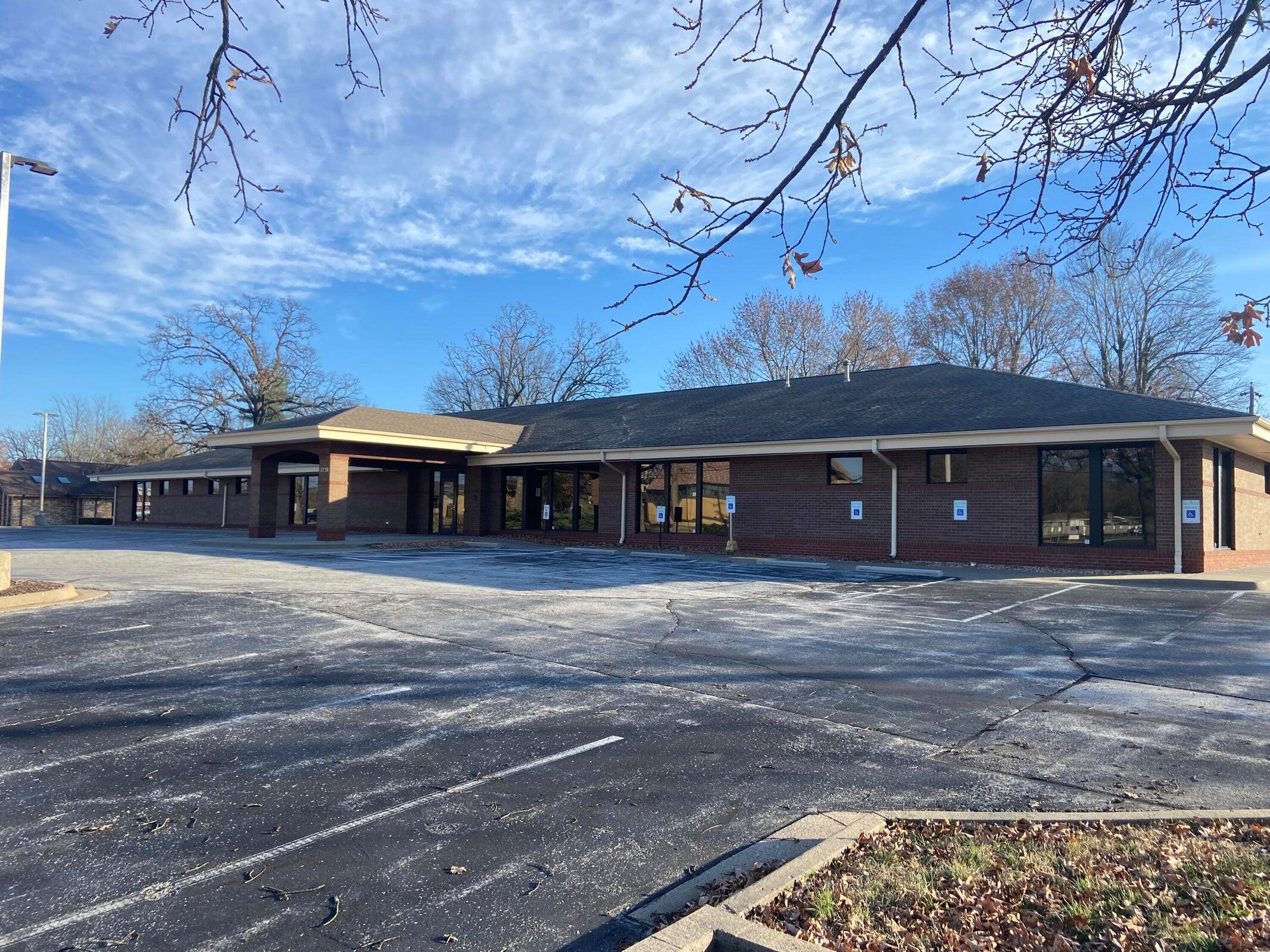 Photo of 2734 E Sunshine Street Springfield MO 65804