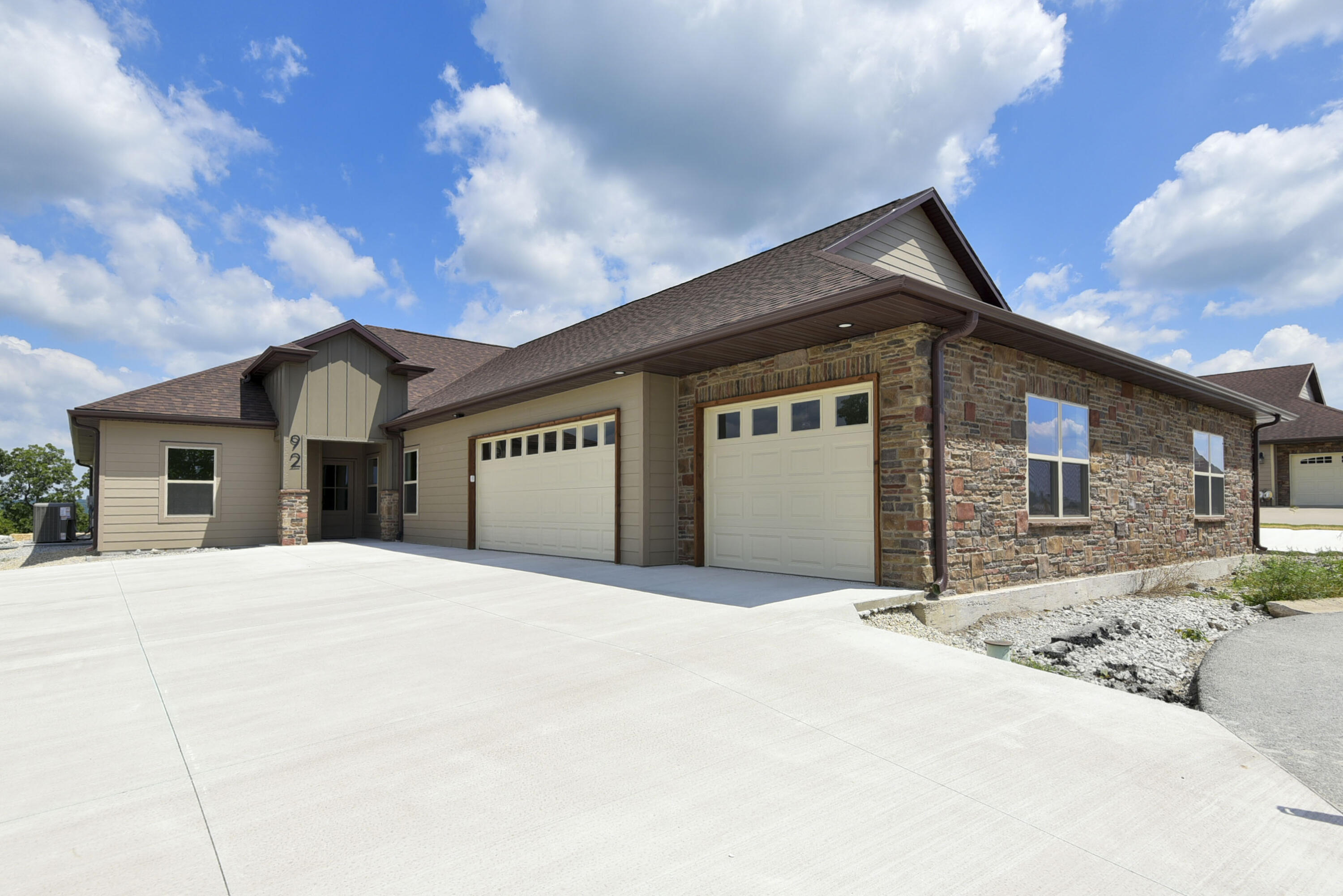 Photo of 92 Mountain View Court Branson West MO 65737