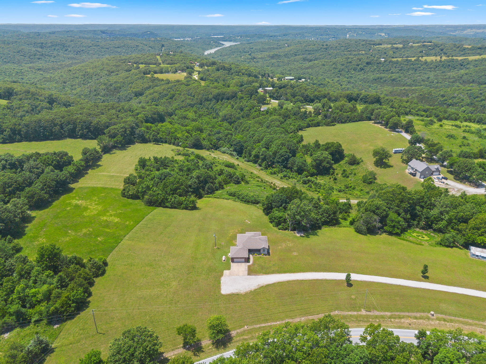 Photo of 20 Hardin Hills Drive Galena MO 65656