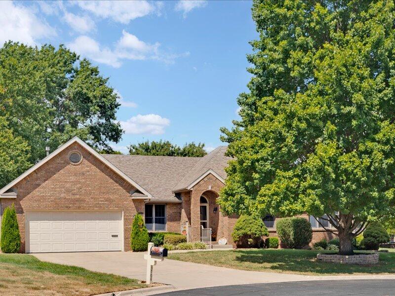 Photo of 3700 E Dartmoor Court Springfield MO 65802