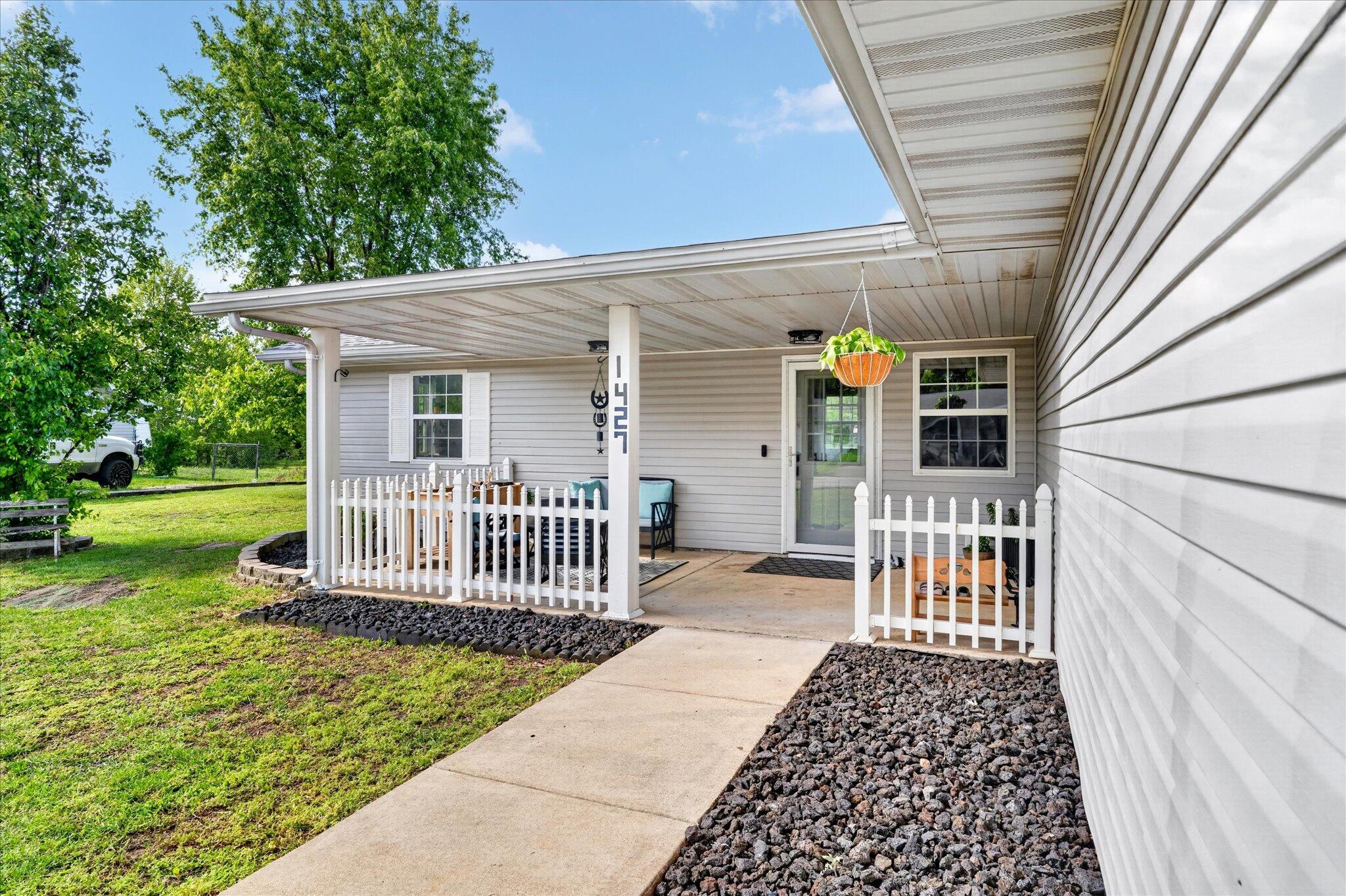 Photo of 1427 Hazelwood Drive Buffalo MO 65622
