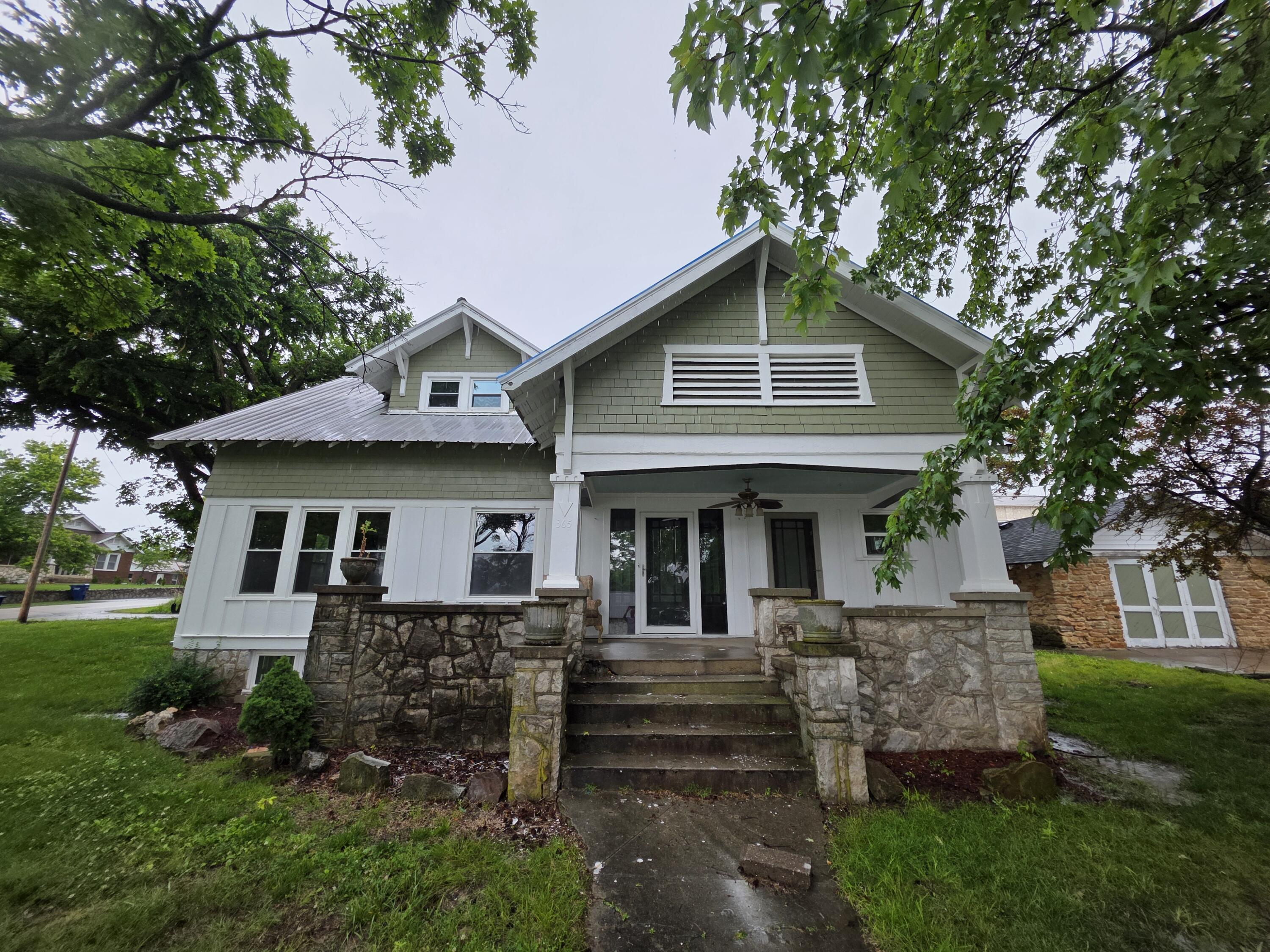 Photo of 365 N Main Street Granby MO 64844