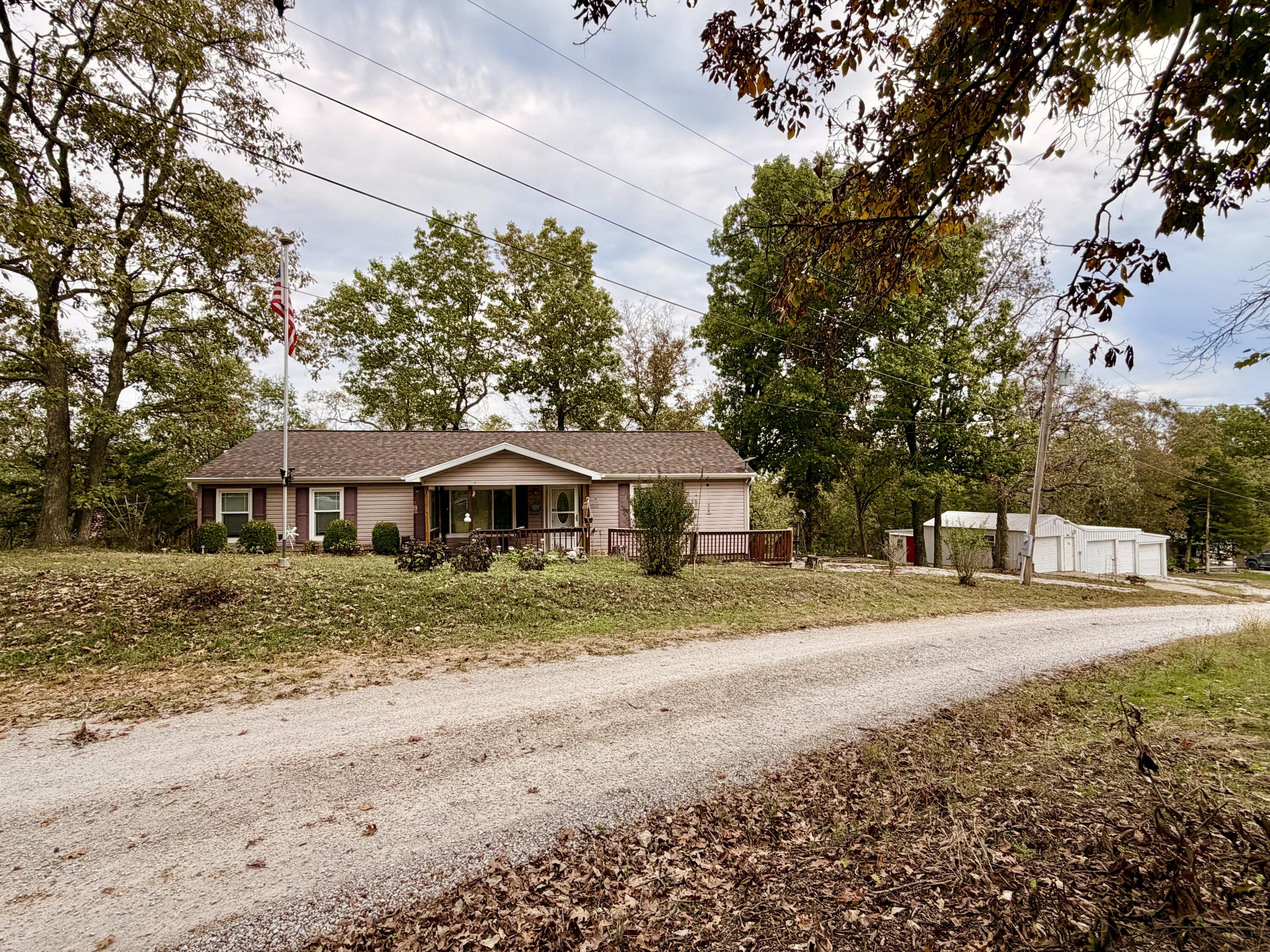 Photo of 23 Little Fawn Lane Greenfield MO 65661