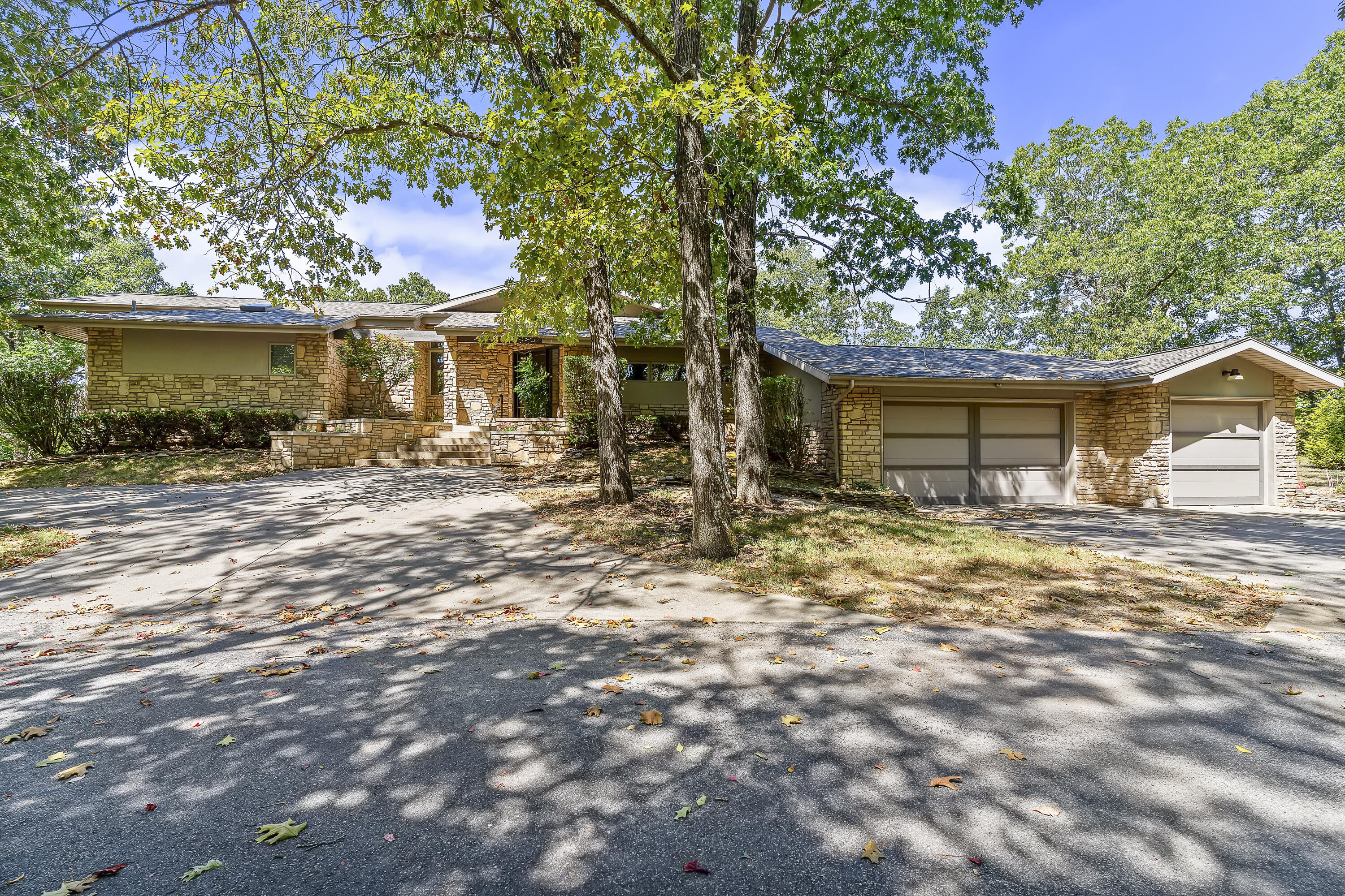 Photo of 740 Russel Ridge Road Nixa MO 65714