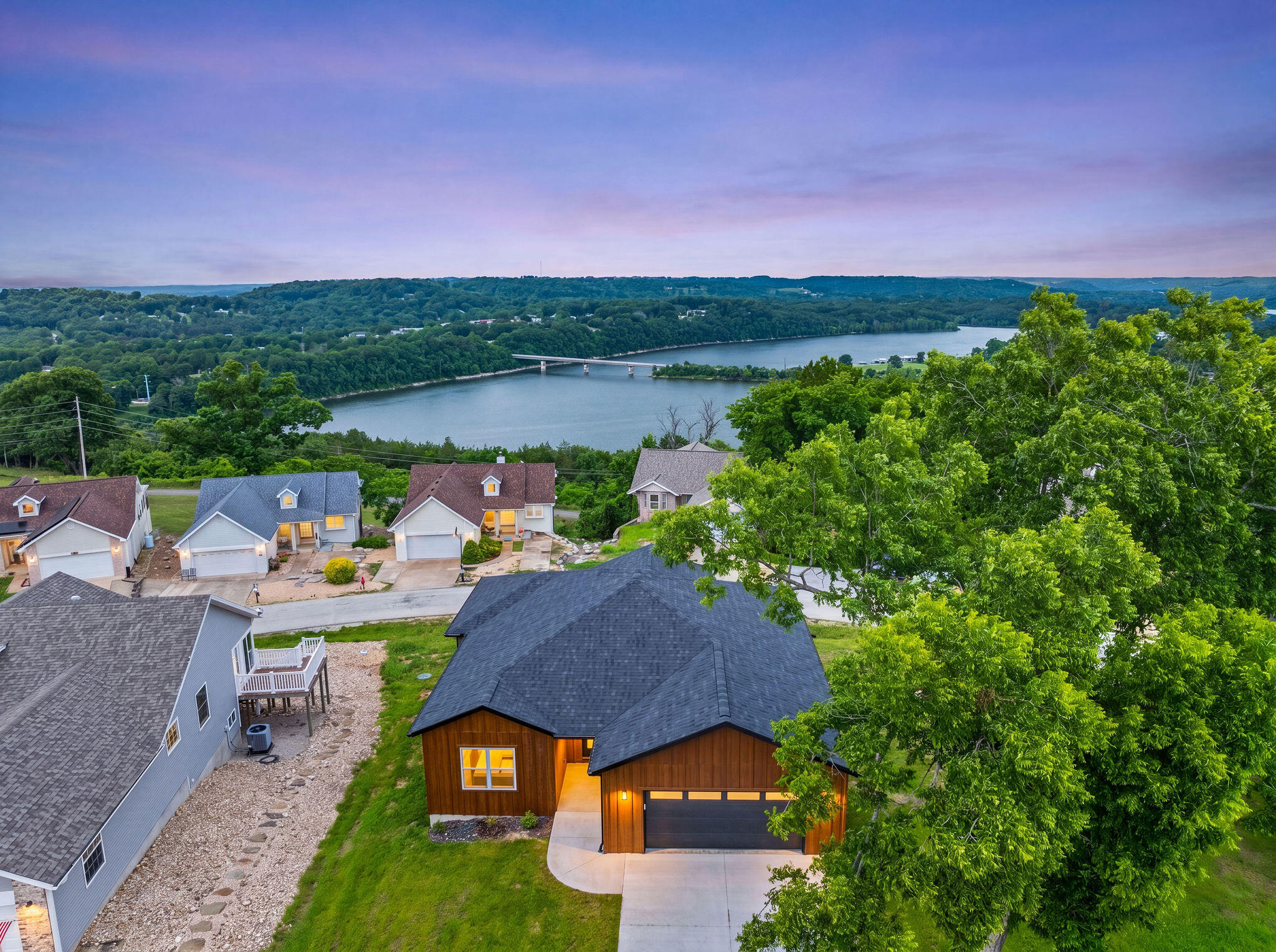 Photo of 157 S Shining Mountain Drive Cape Fair MO 65624