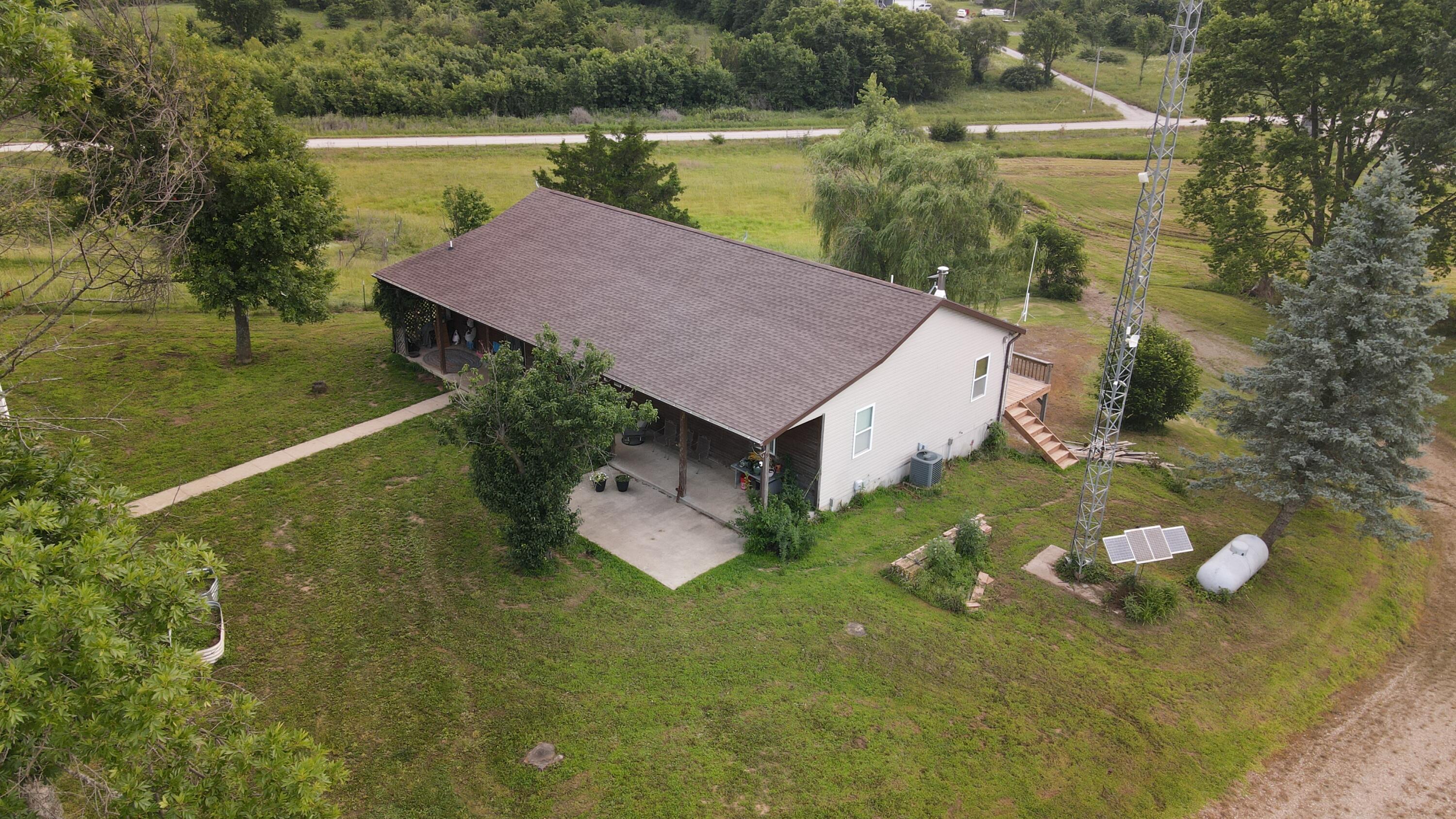 Photo of 126 SW 400th Road Warrensburg MO 64093