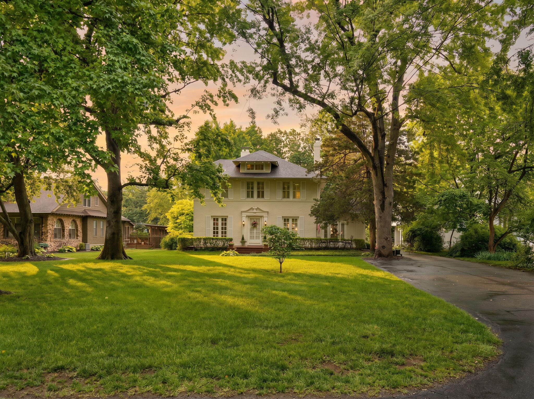 Photo of 1463 E Meadowmere Street Springfield MO 65804