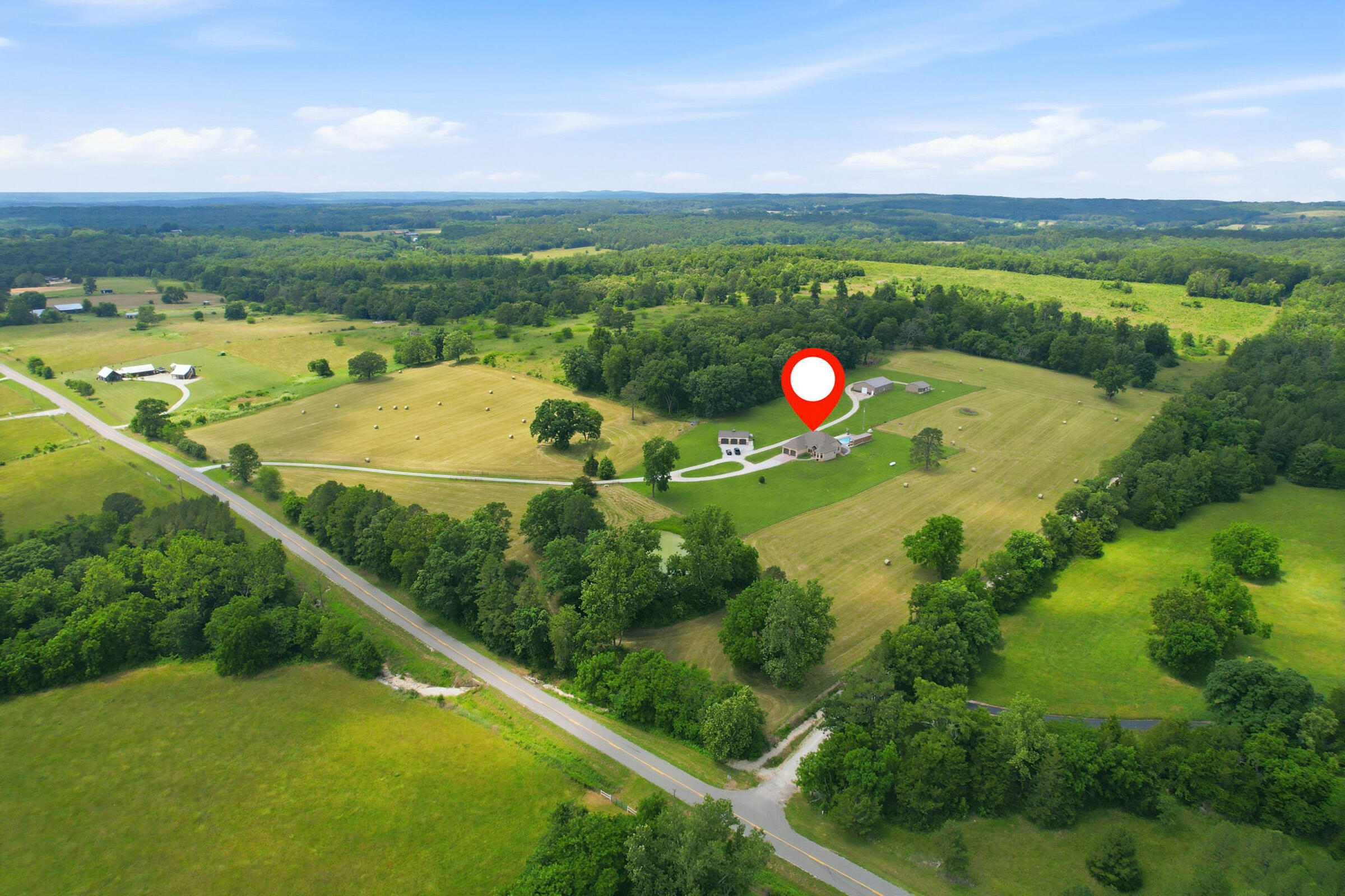 Photo of 833 State Route Am Cabool MO 65689