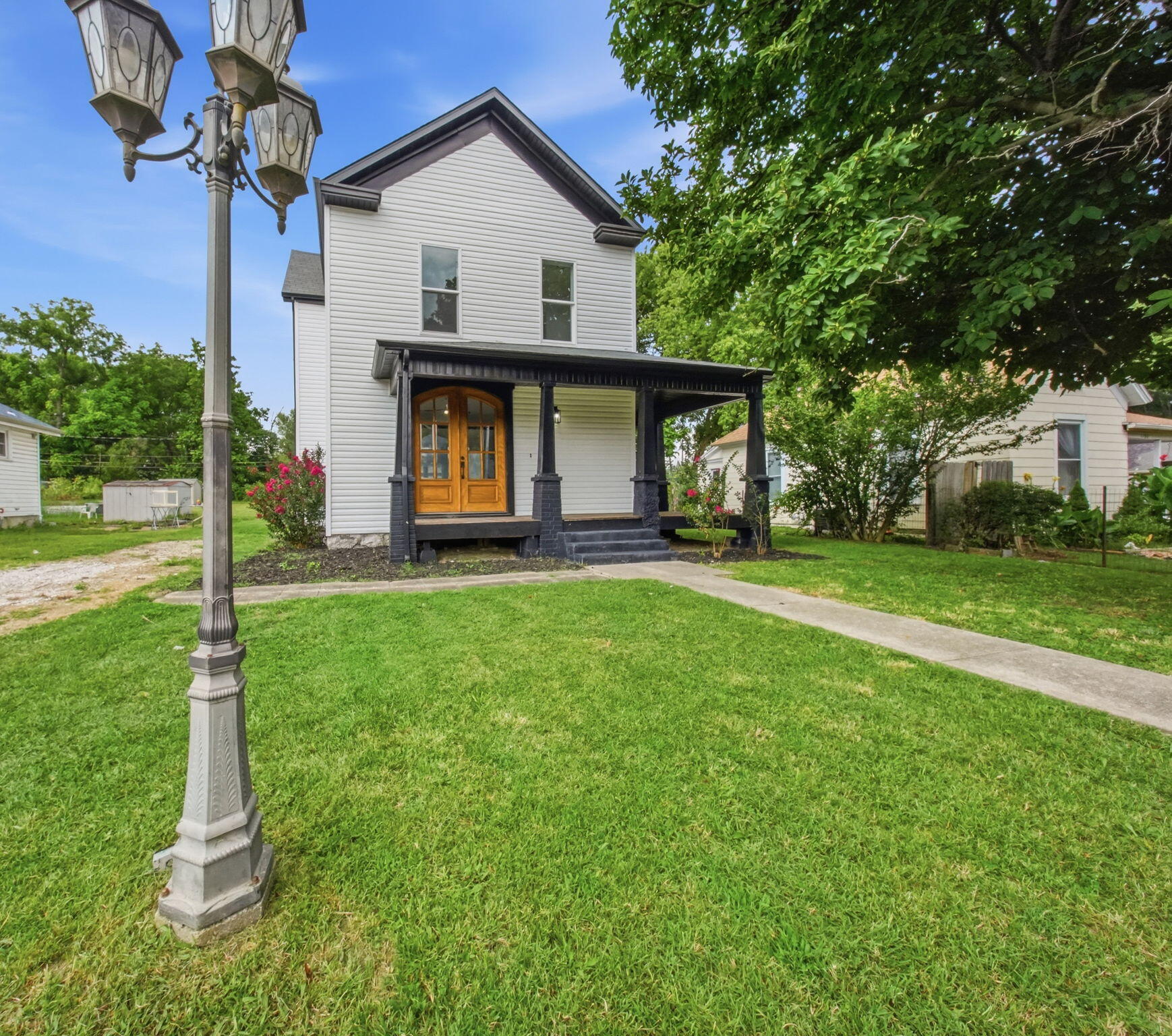Photo of 1139 W Lynn Street Springfield MO 65802