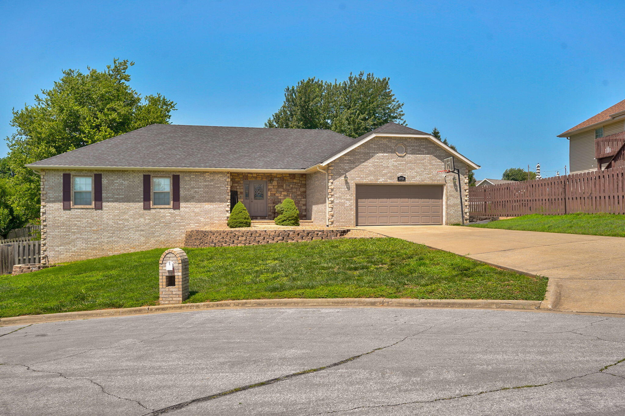 Photo of 3713 N Croswell Avenue Springfield MO 65803