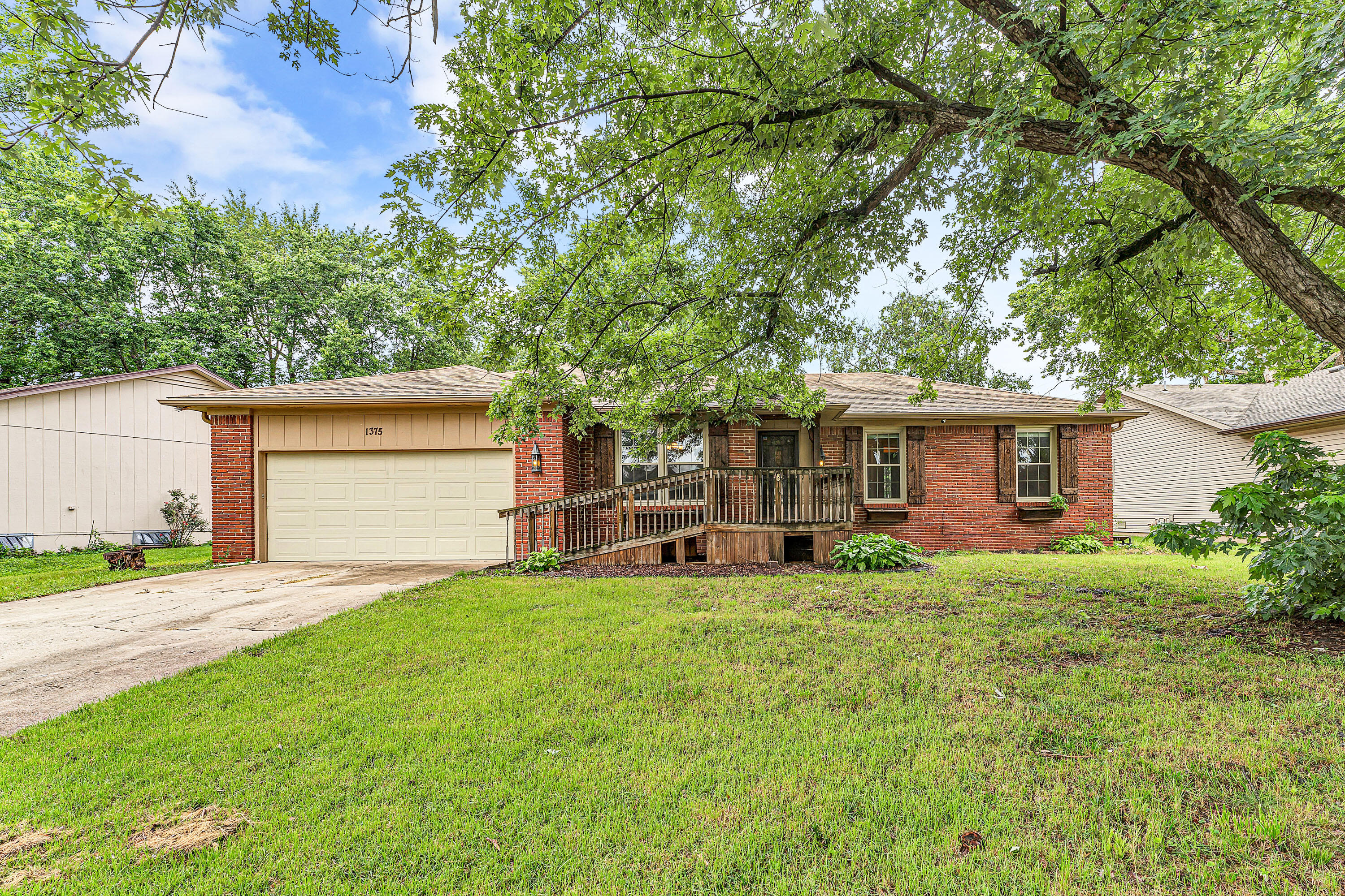 Photo of 1375 E Dunkirk Street Springfield MO 65804