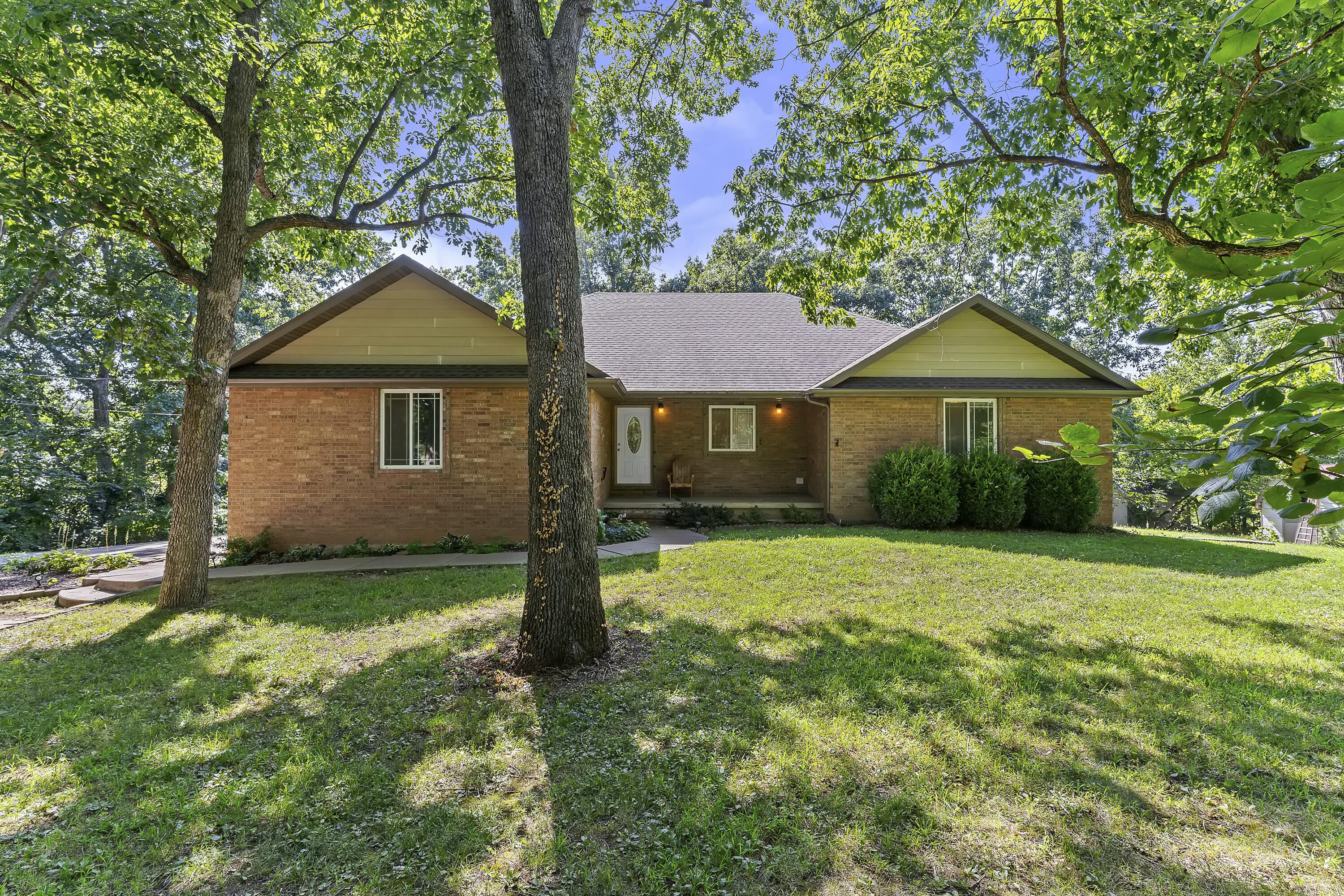 Photo of 414 E Hughes Road Willard MO 65781