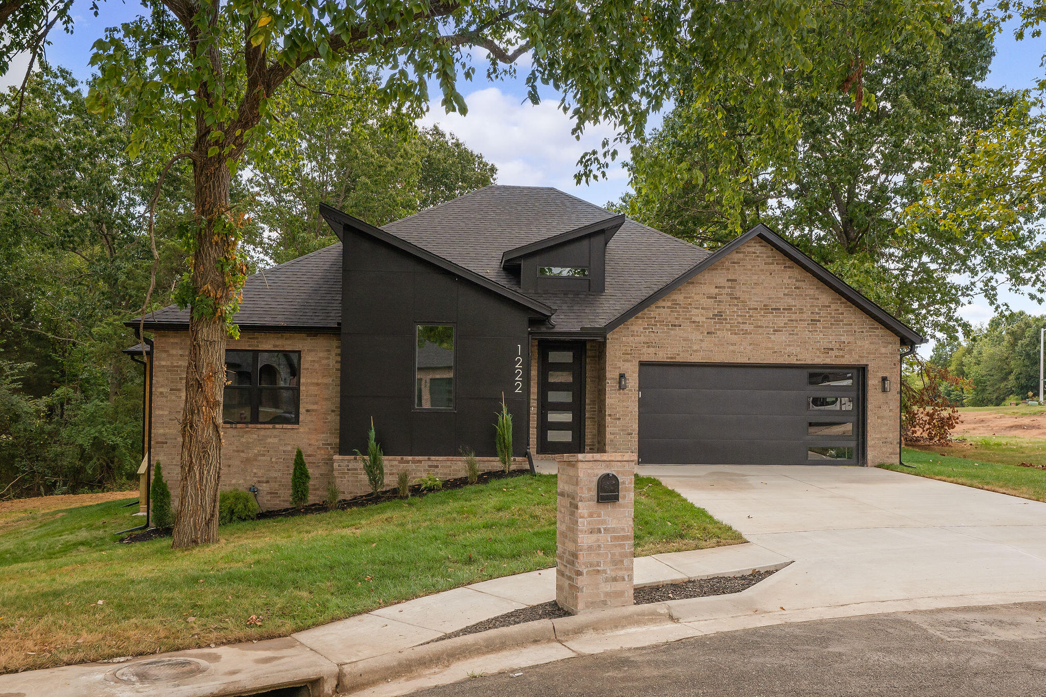 Photo of 1222 W Rainey Street Ozark MO 65721