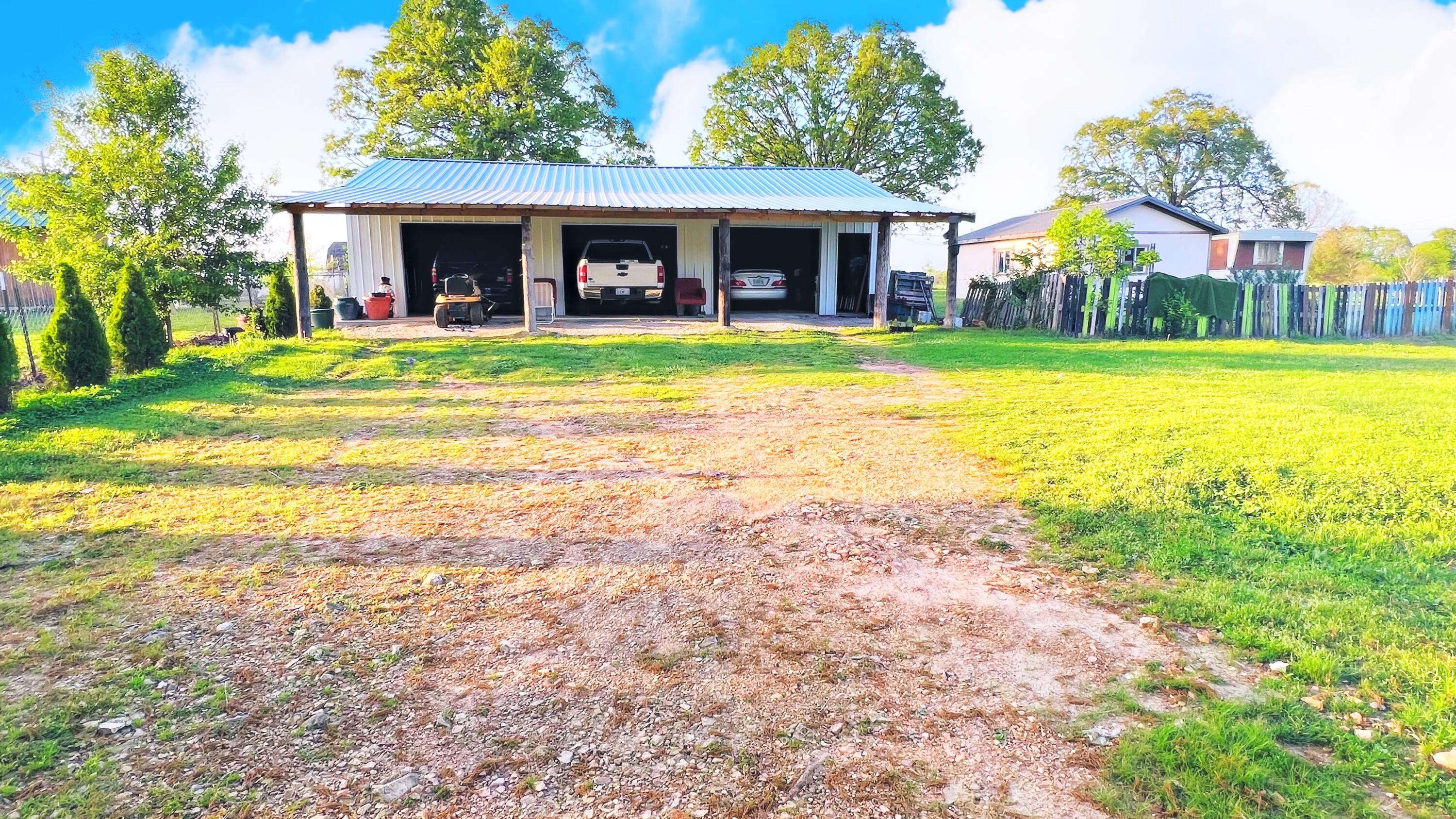 Photo of 10705 N Business 37 Butterfield MO 65625