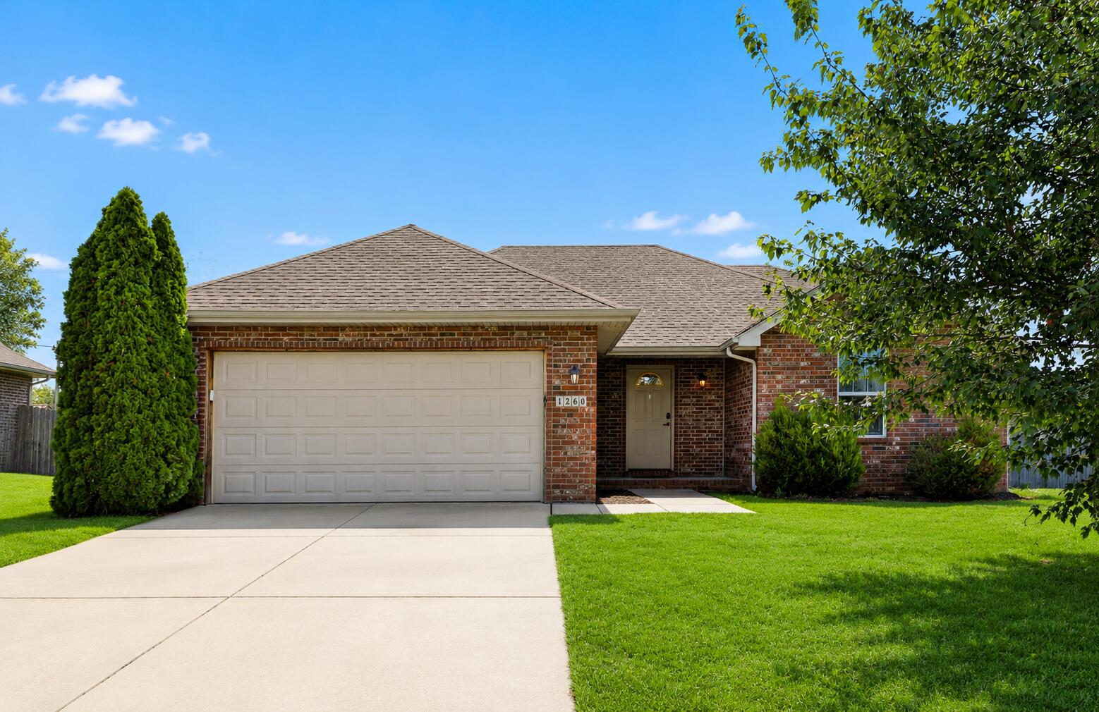 Photo of 1260 S Strasbourg Avenue Springfield MO 65802