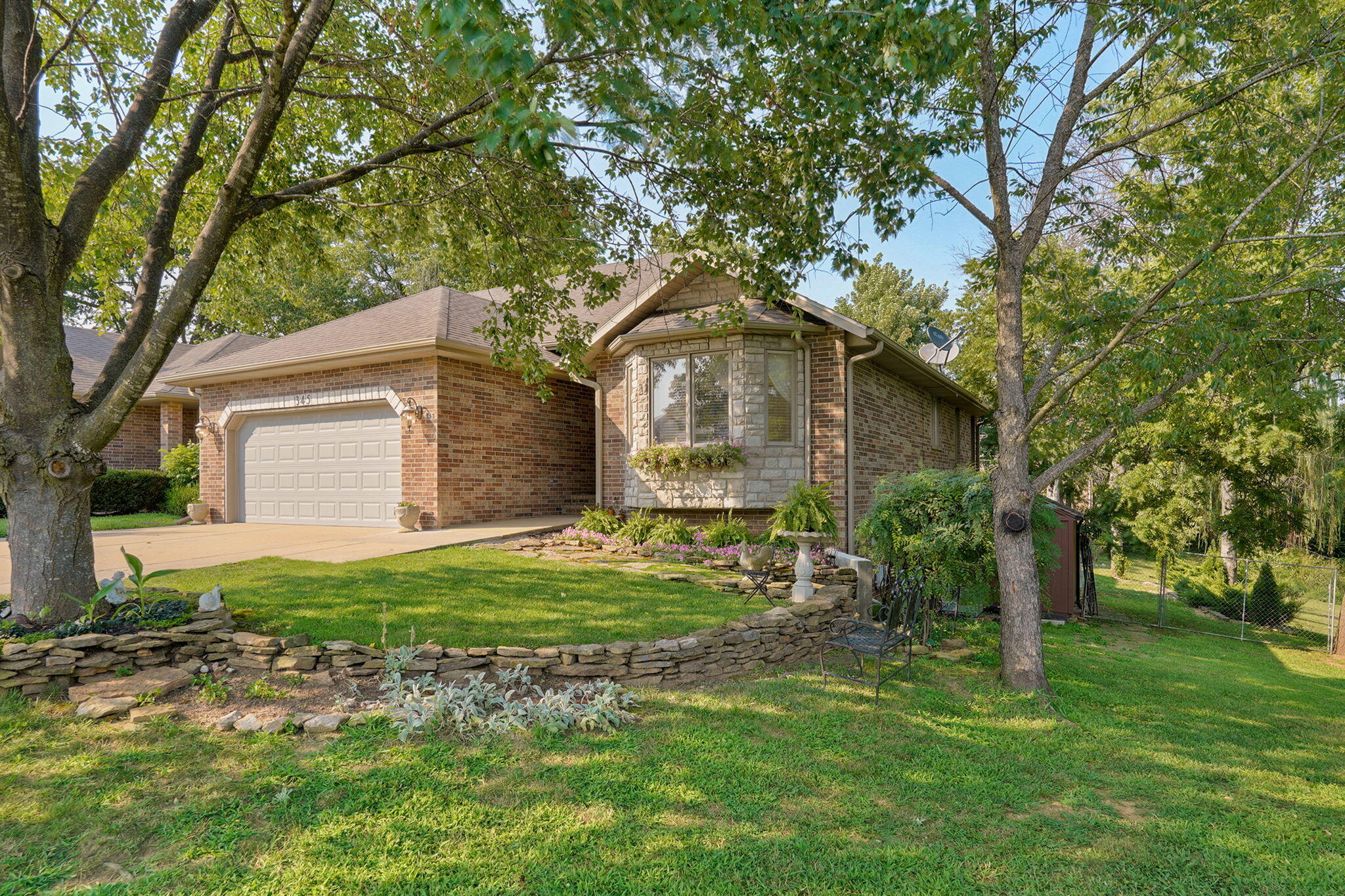 Photo of 345 E Lafayette Street Springfield MO 65810