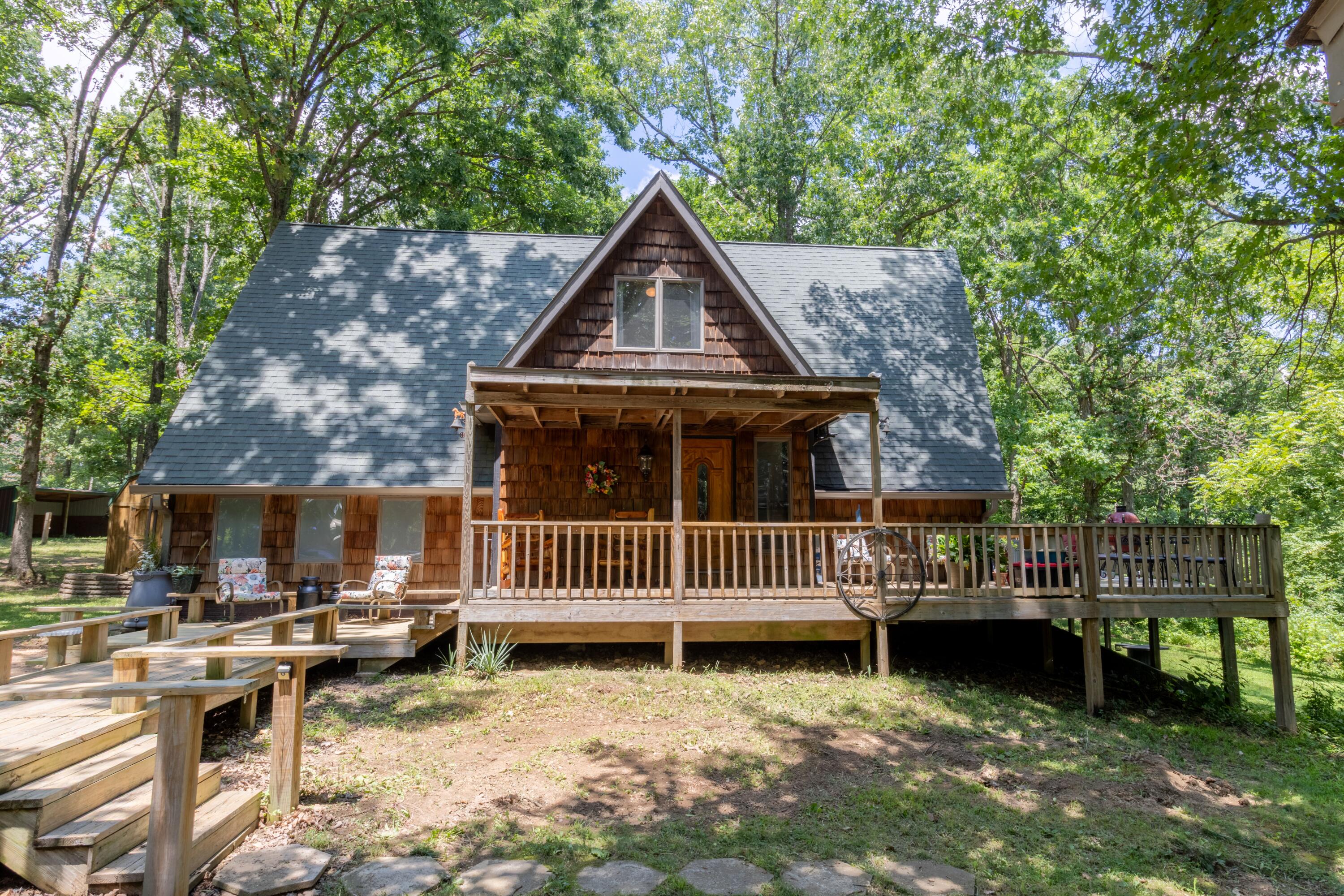 Photo of 3948 N Valley Oak Lane Strafford MO 65757