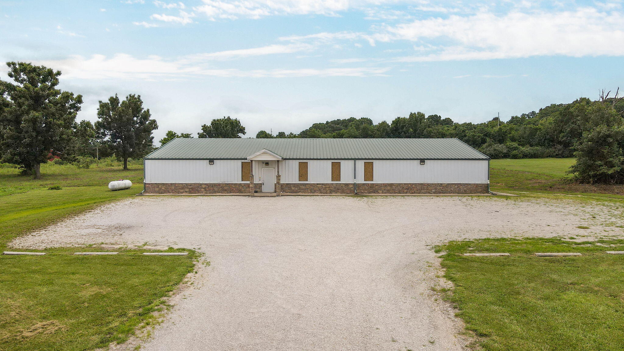 Photo of 990 Schoolview Drive Marshfield MO 65706