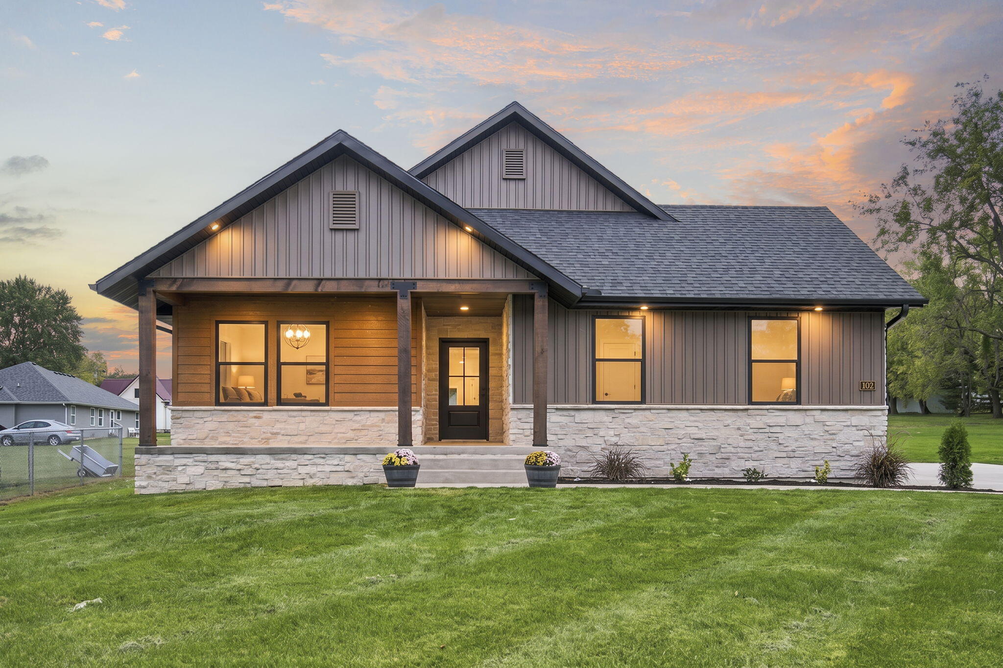 Photo of 302 W Linn Street Marionville MO 65705