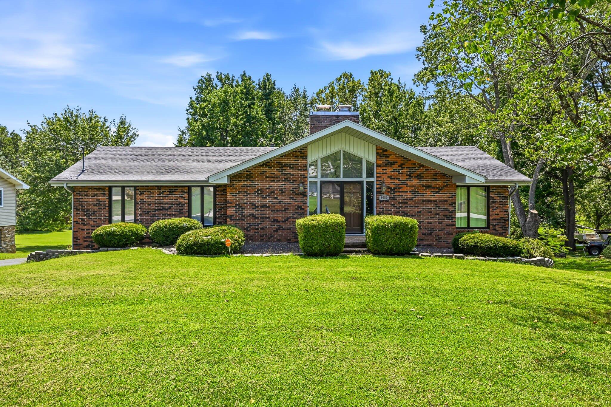 Photo of 1050 E Camorene Street Springfield MO 65803