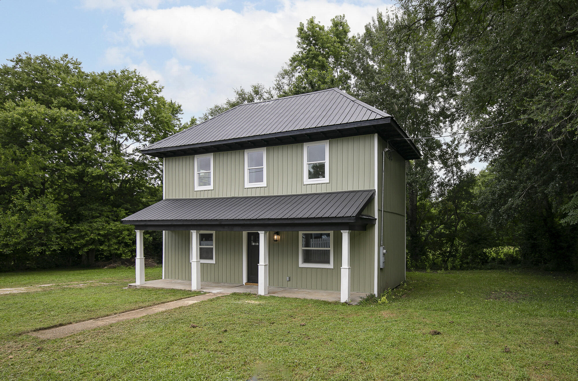 Photo of 601 W Madison Street Buffalo MO 65622