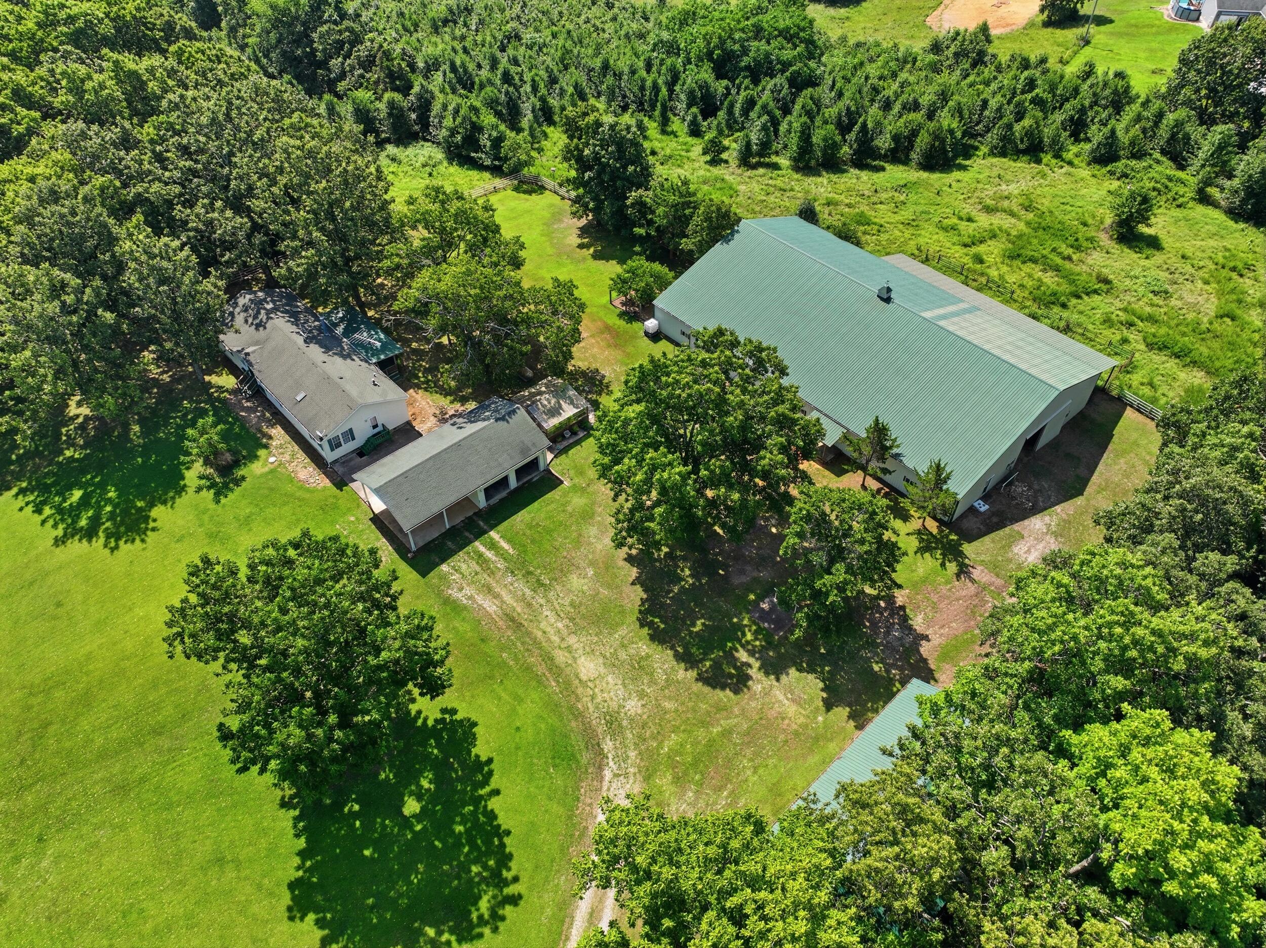 Photo of 1038 County Road 1280 West Plains MO 65775