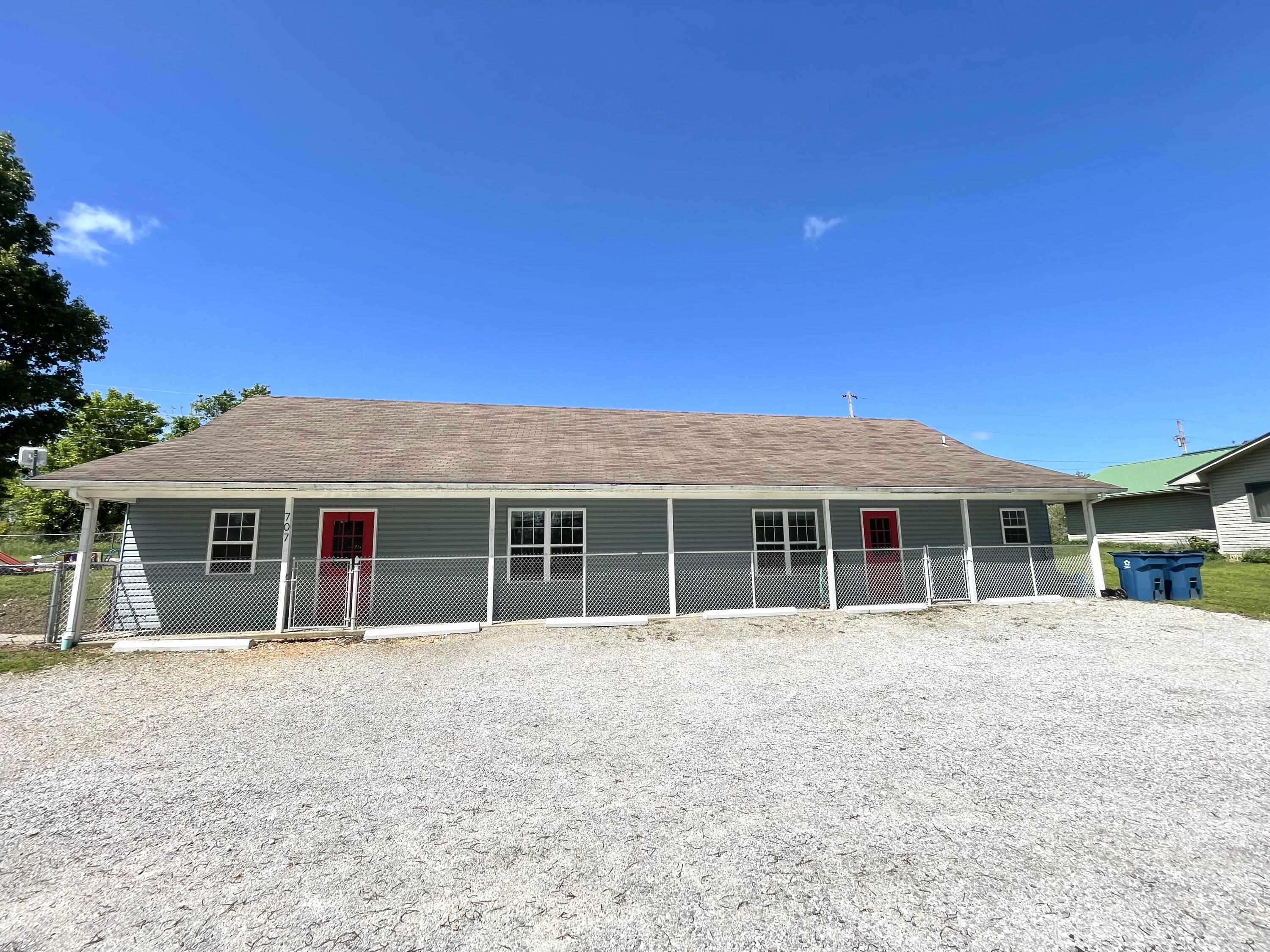 Photo of 707 S Hemphill Street Crane MO 65633