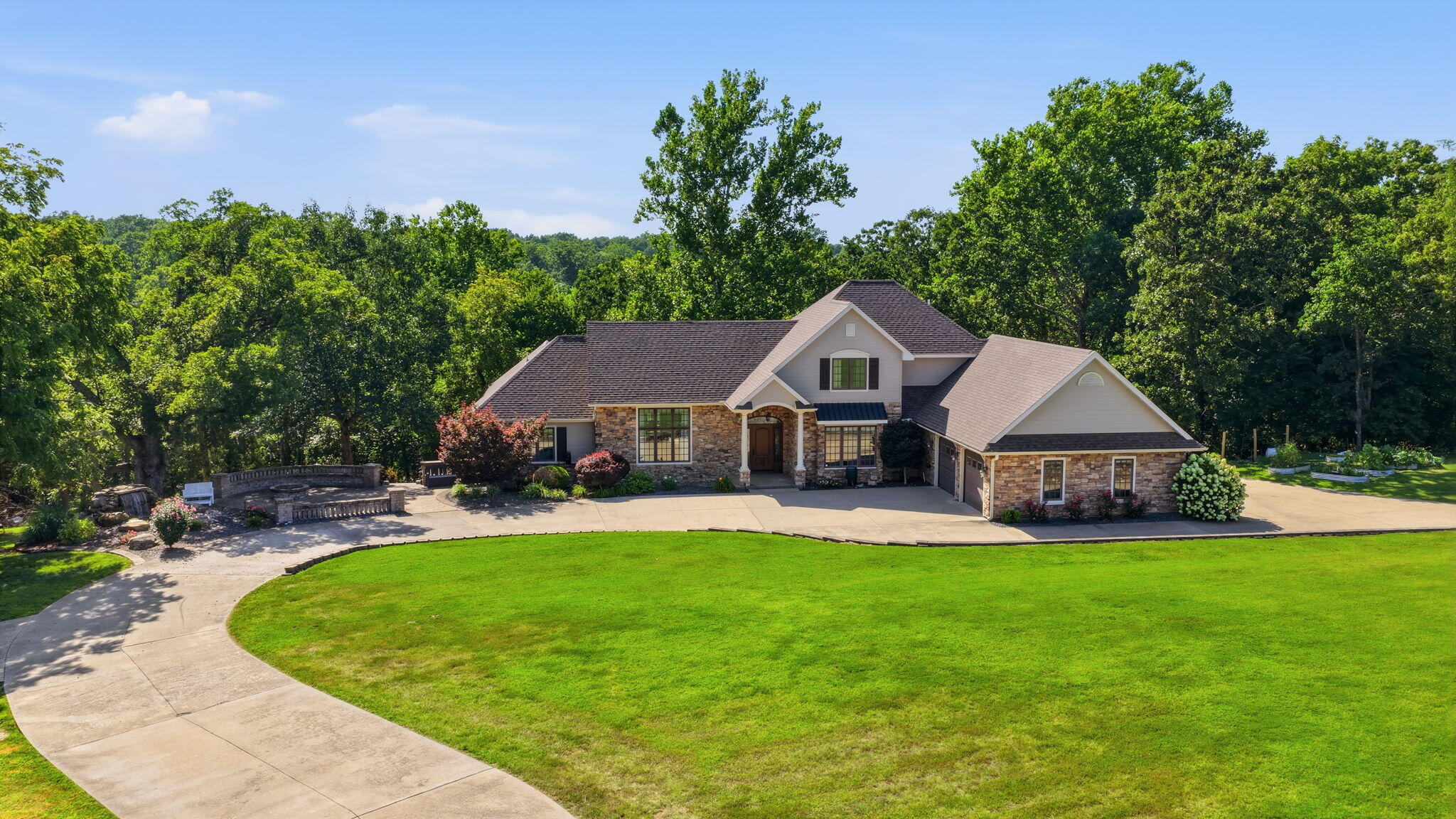 Photo of 4335 S 165th Road Bolivar MO 65613