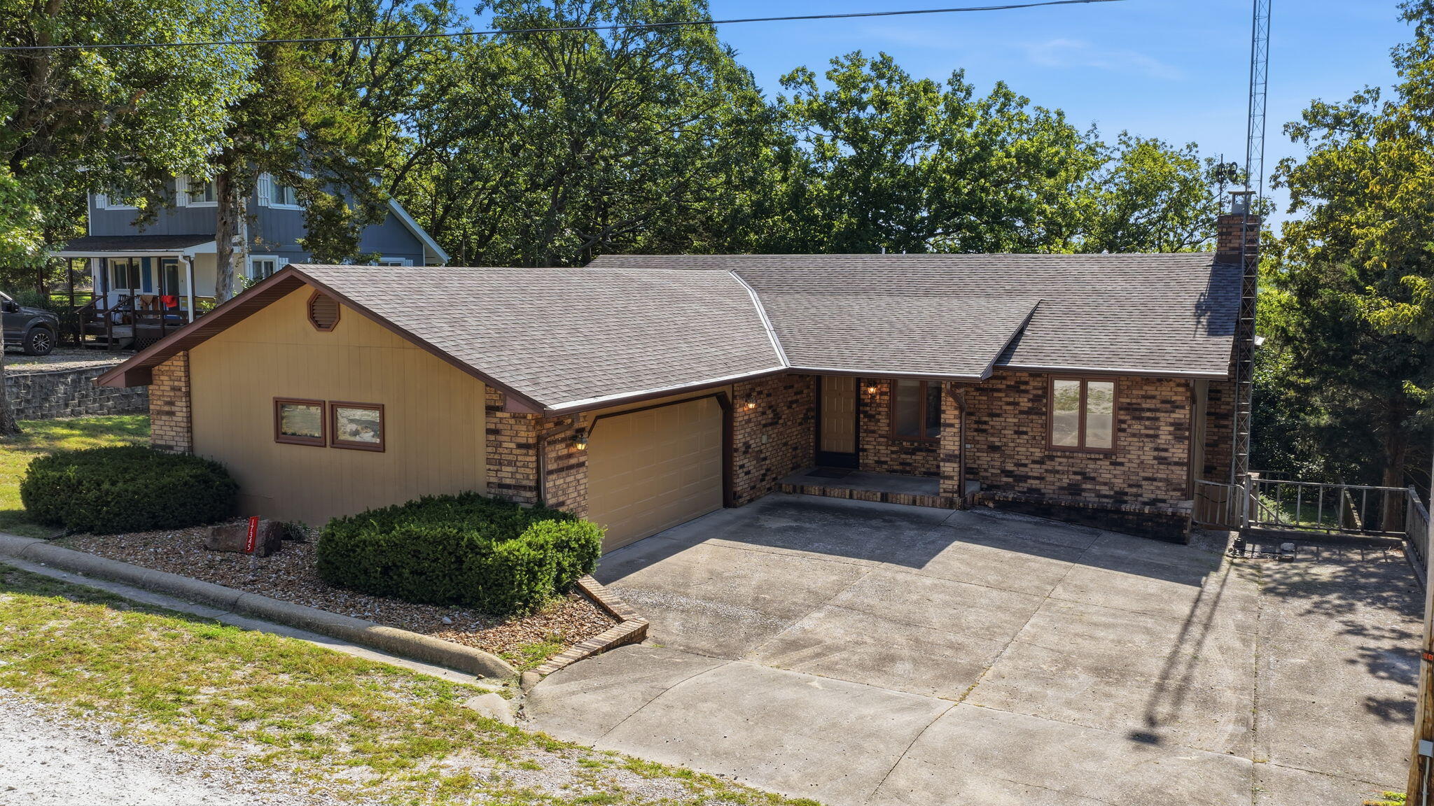 Photo of 17345 Birch Road Flemington MO 65650